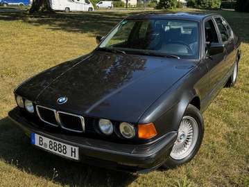 750i