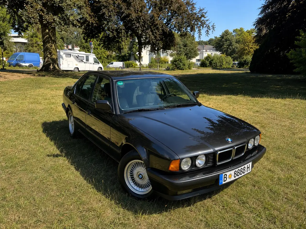 BMW 750i, foto 3