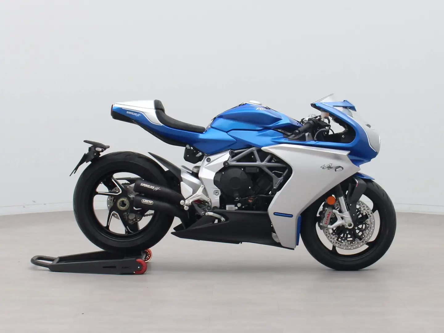 MV Agusta Superveloce 800 147pk Alpine Editie Nr 076/110 Arrow race uitlaat Blue - 2