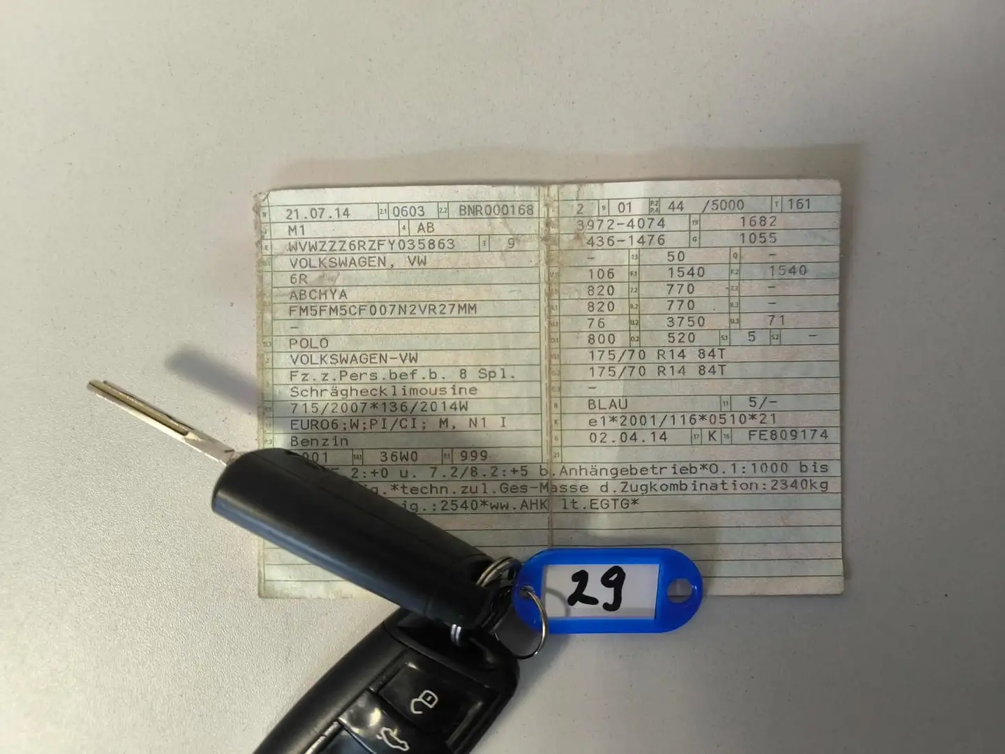 Volkswagen Polo V 1.0 TSI  BMT/Start-Stopp Airbags Ok Blau - 2