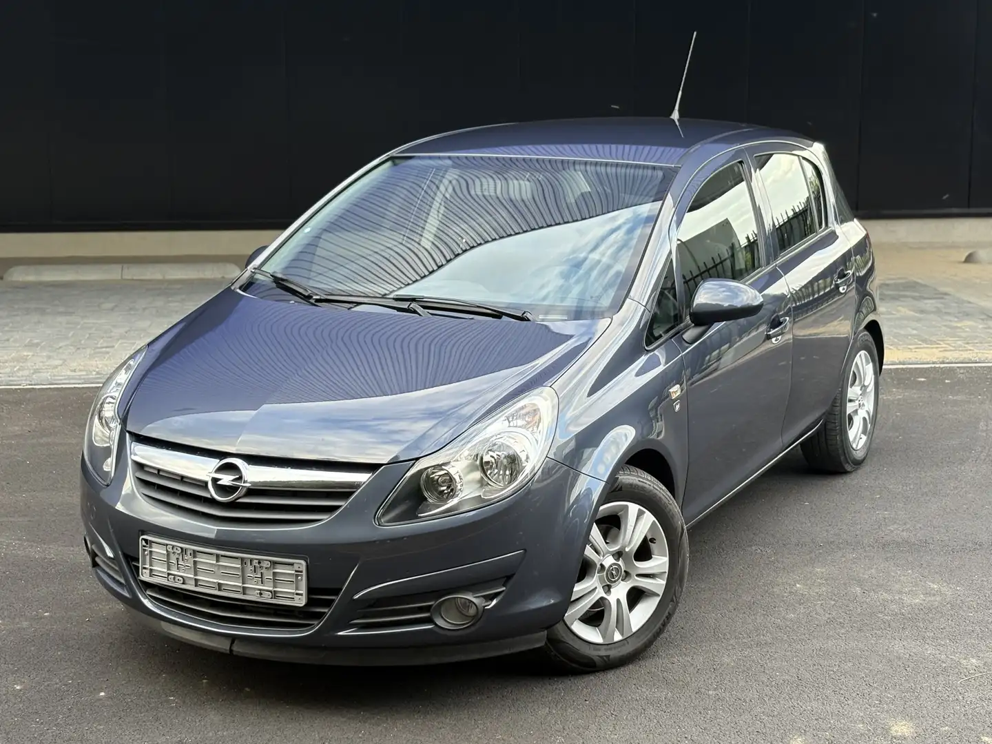 Opel Corsa 1.2 16V ecoFLEX Easytronic Edition 111 Jahre - 1
