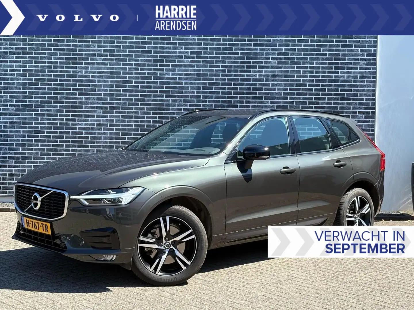 Volvo XC60 2.0 B5 R-Design Gris - 1