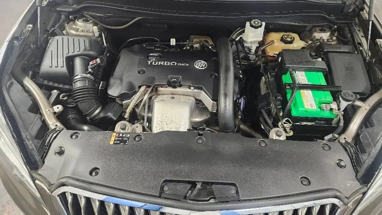 Buick Envision снимка Buick Envision