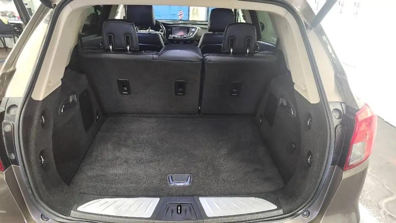 Buick Envision снимка Buick Envision