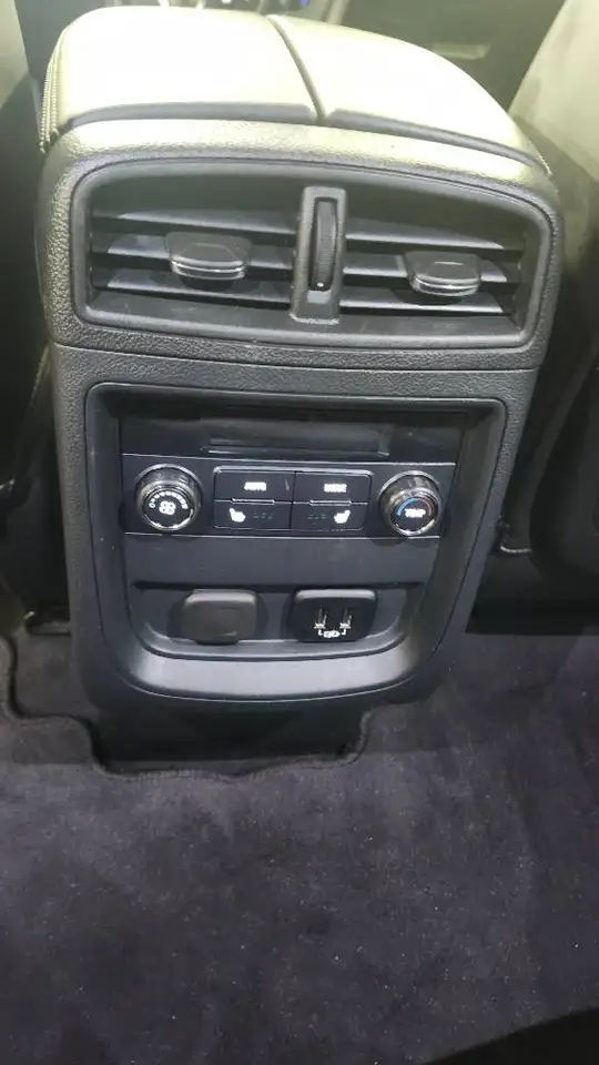 Buick Envision снимка Buick Envision