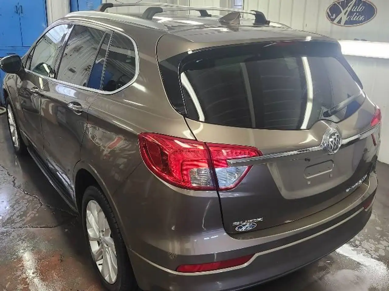 Buick Envision снимка Buick Envision
