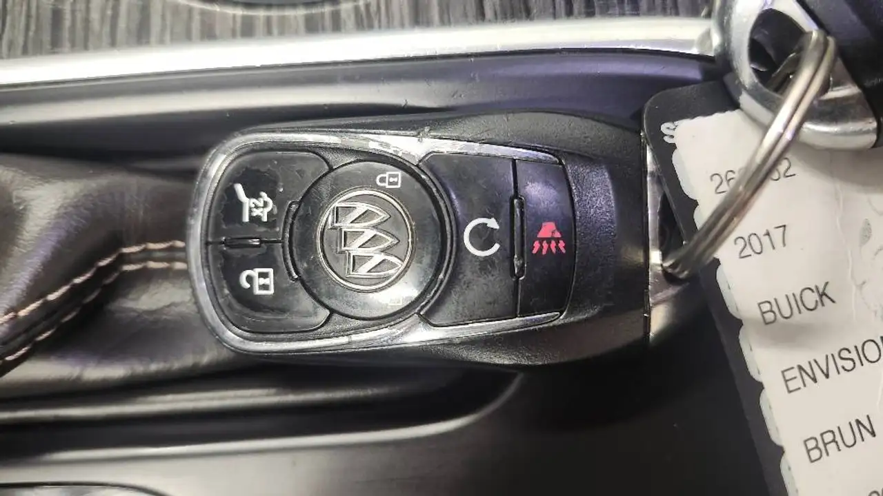 Buick Envision снимка Buick Envision