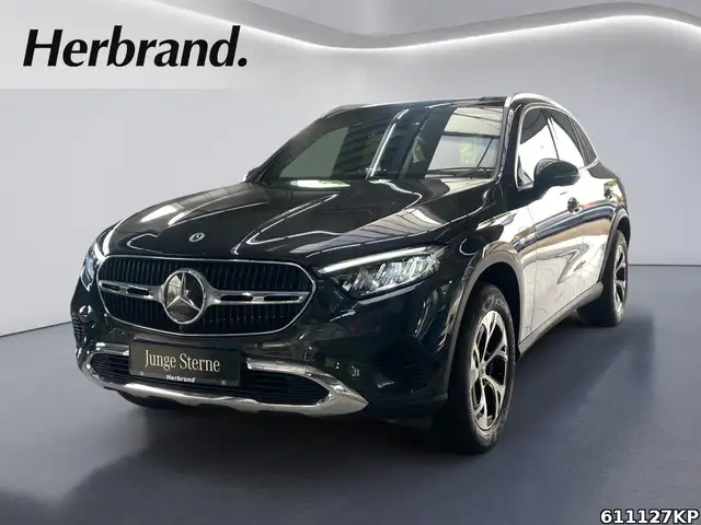 Mercedes-Benz GLC 300 e Avantgarde Pano AHK Distronic Memory