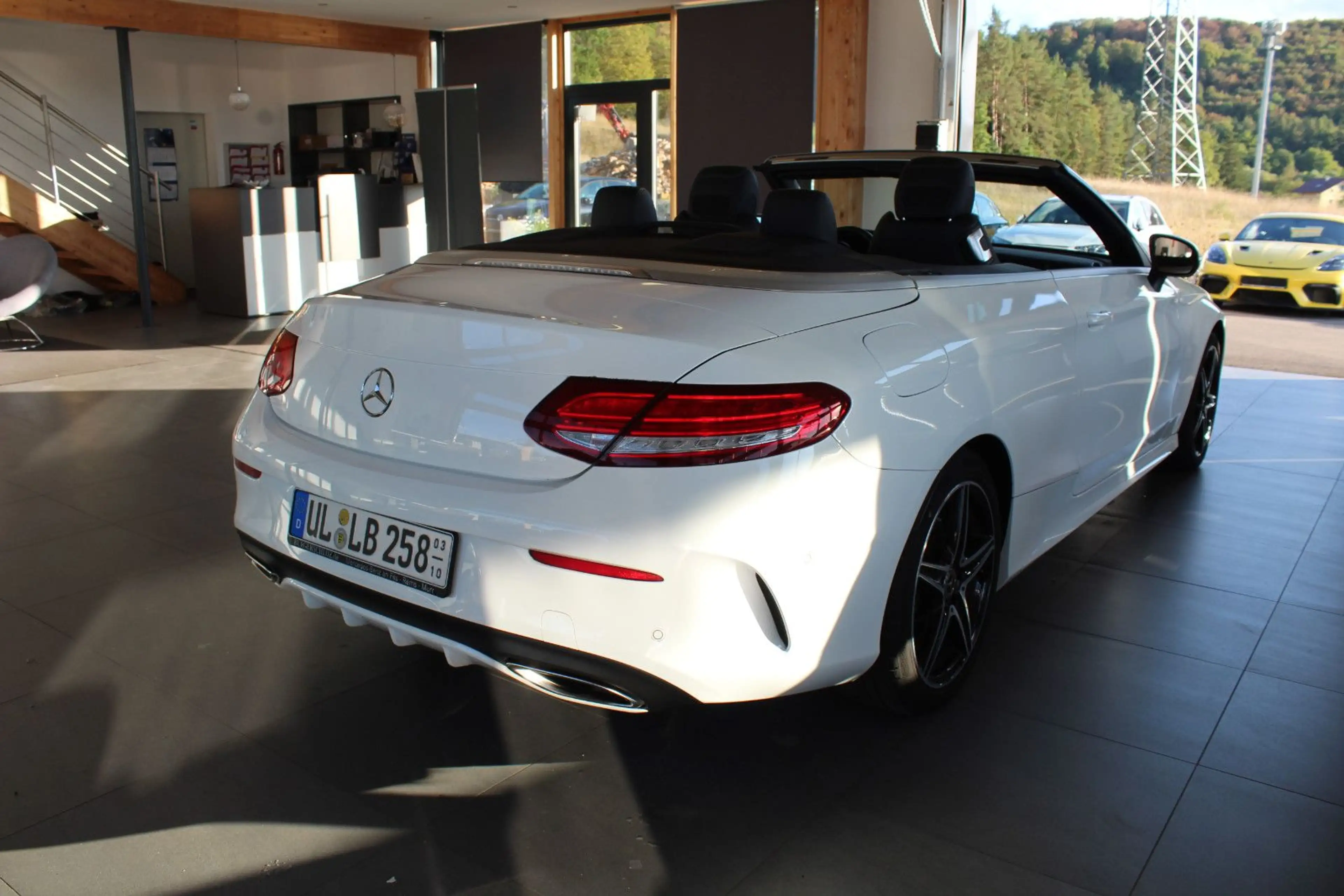 Mercedes-Benz C 180 Cabrio AMG Line*LED*NAVI*KAMERA* — photo 4