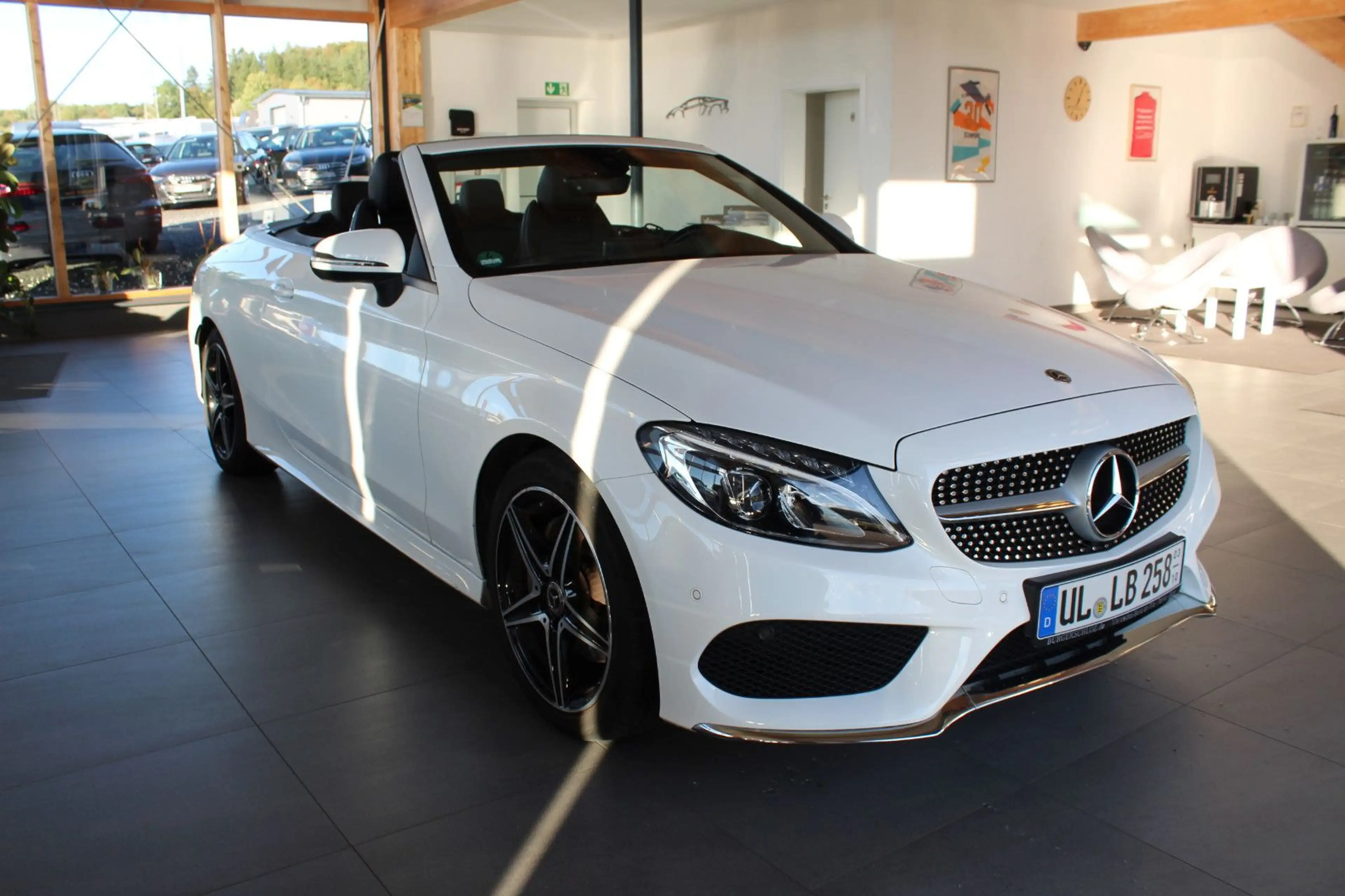 Mercedes-Benz C 180 Cabrio AMG Line*LED*NAVI*KAMERA* — photo 3