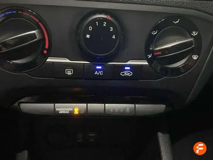 Hyundai i20 2018, foto 17