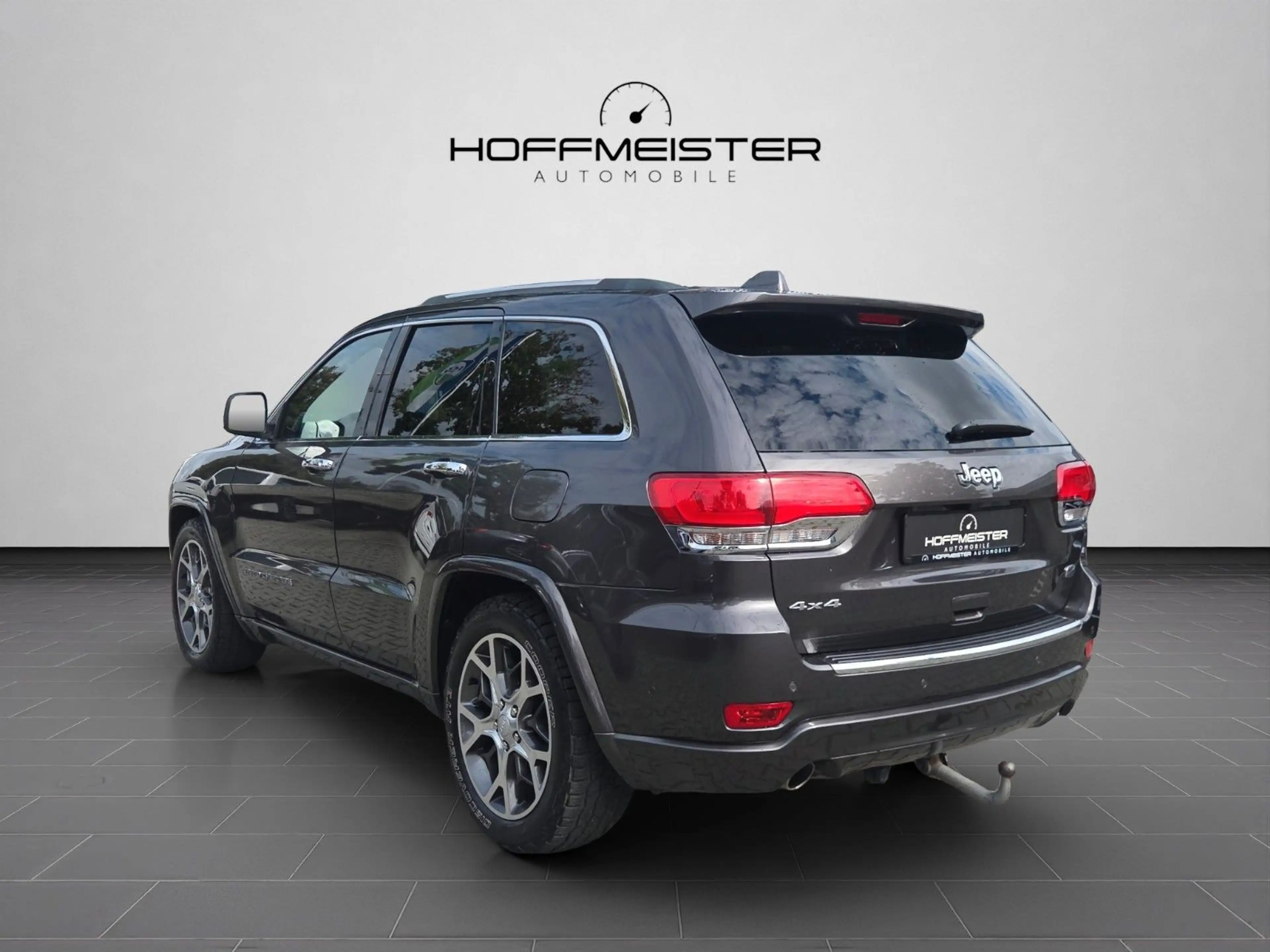 Jeep Grand Cherokee 3.0 Overland*Pano*Sitzklüftung* — photo 3