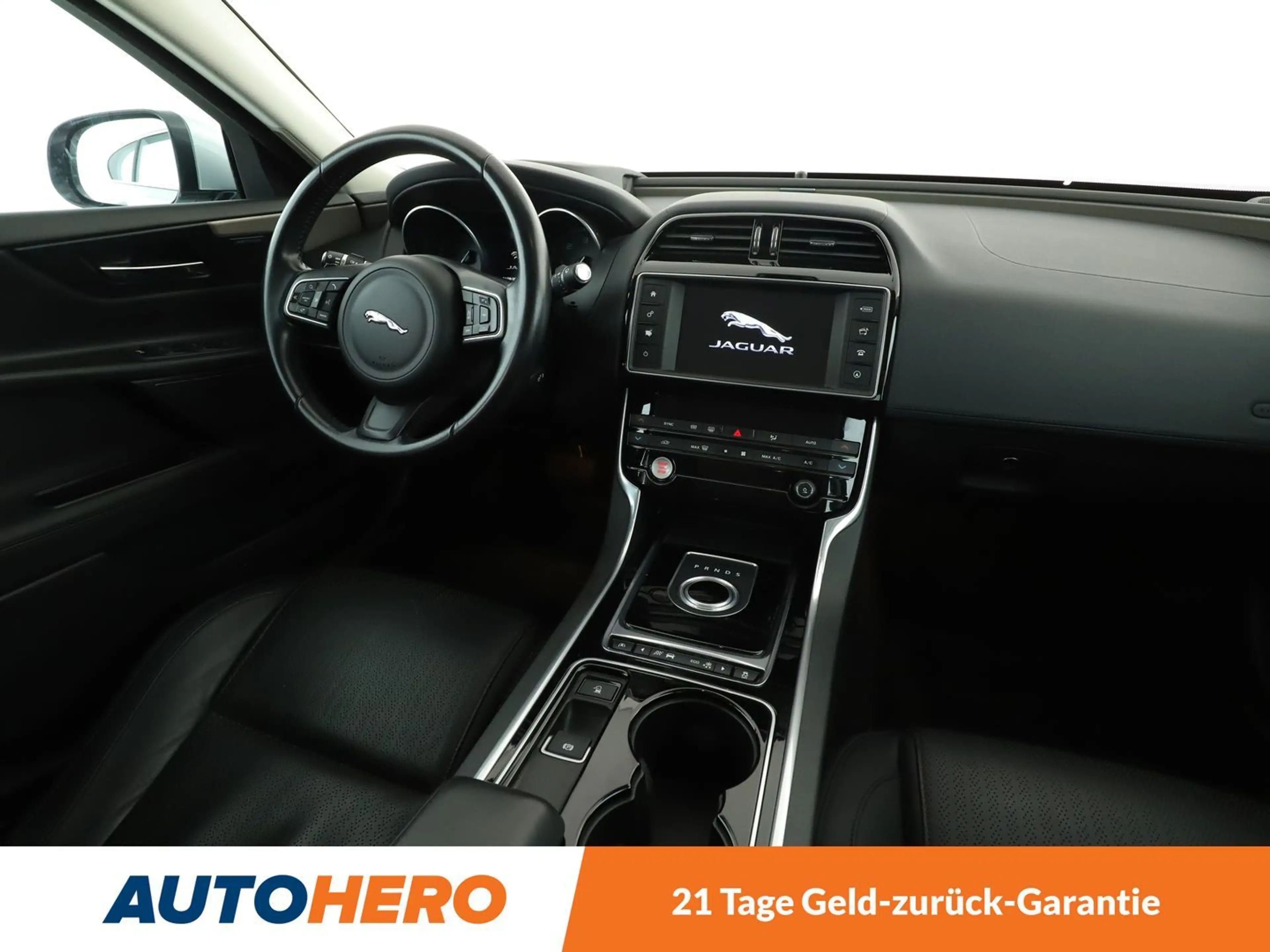 Jaguar XE 20d E-Performance Prestige Aut.*TEMPO*LIM* — photo 13