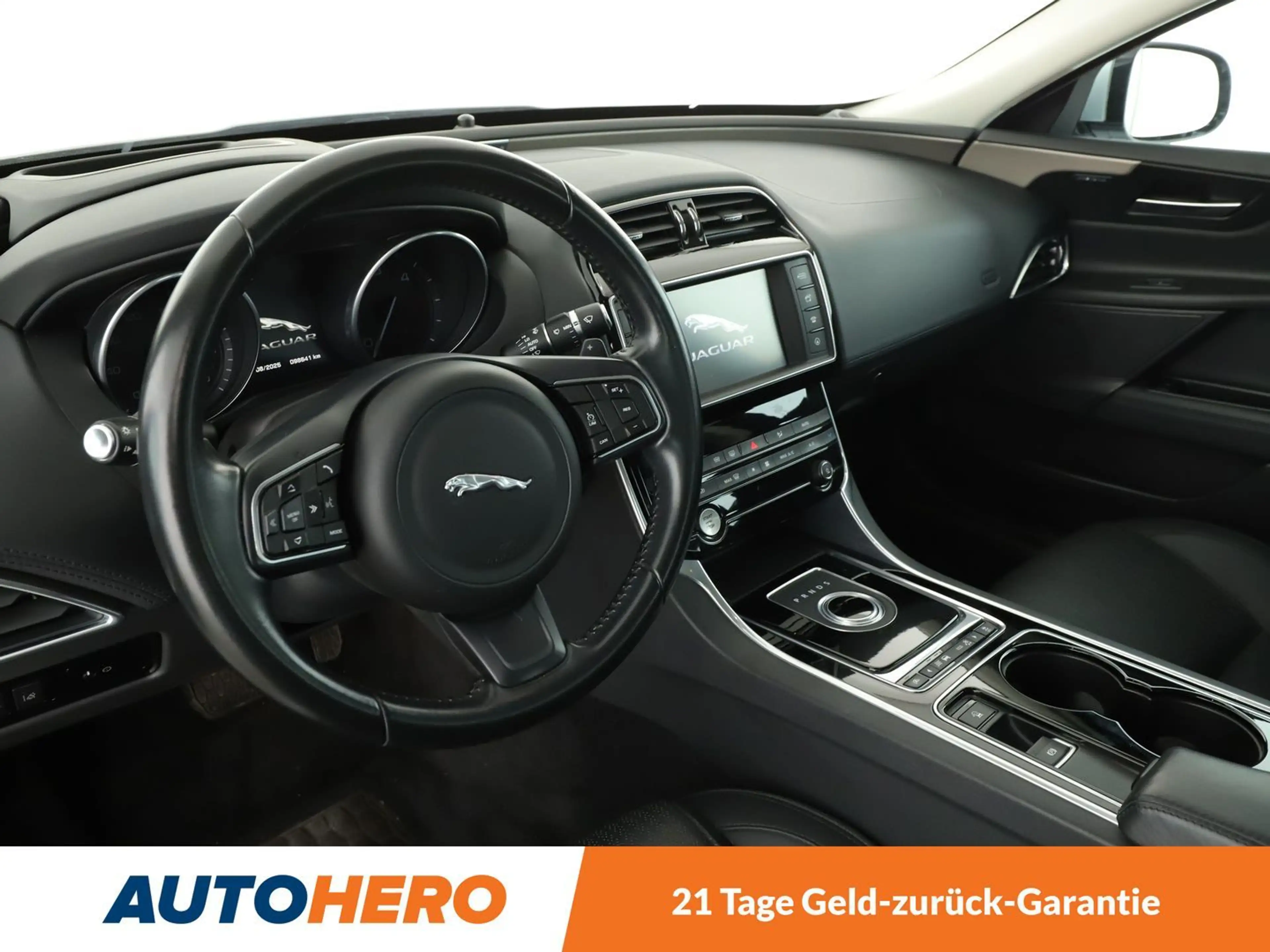 Jaguar XE 20d E-Performance Prestige Aut.*TEMPO*LIM* — photo 11