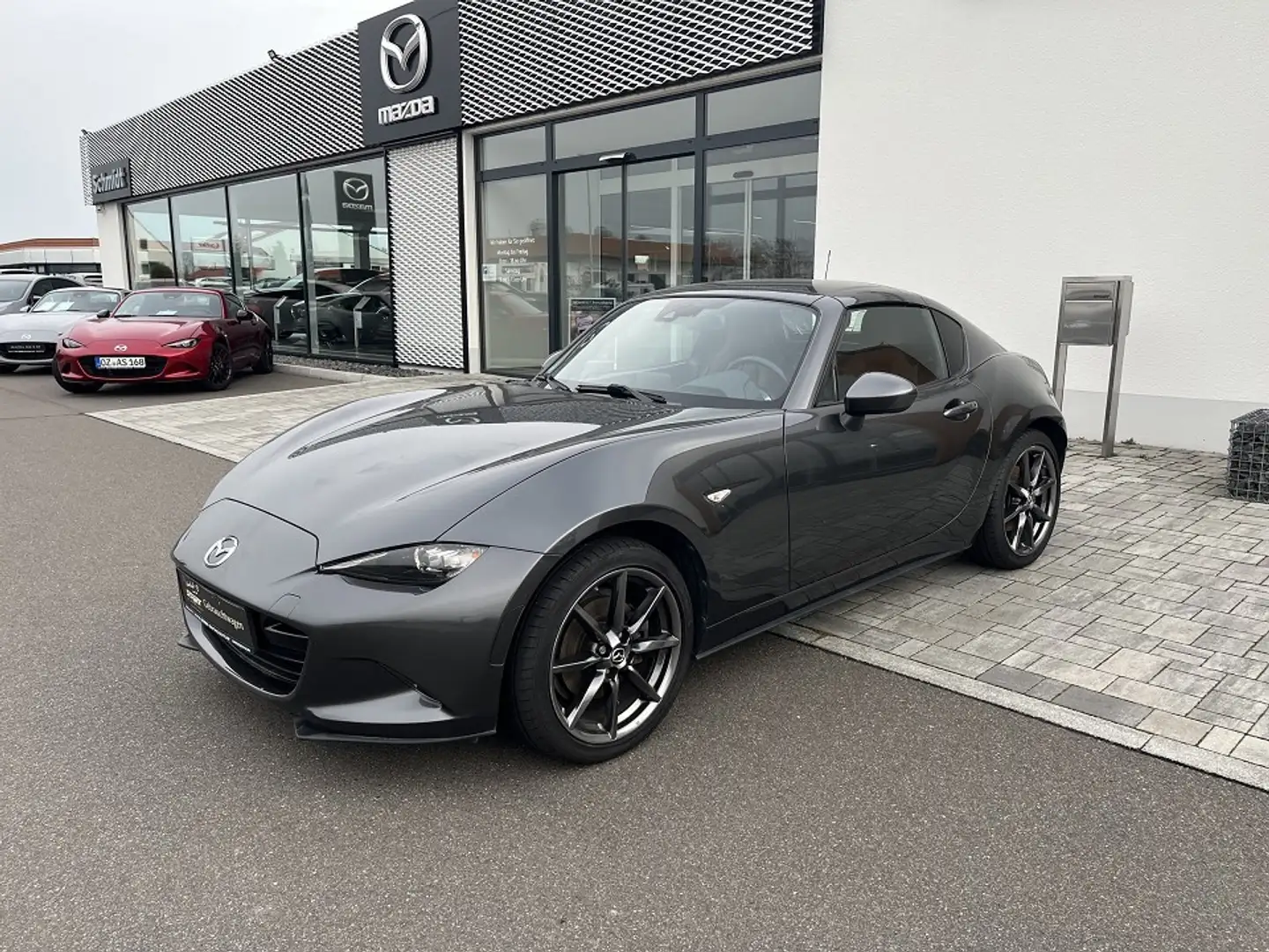 Mazda MX-5 SKYACTIV-G 184 Grau - 2