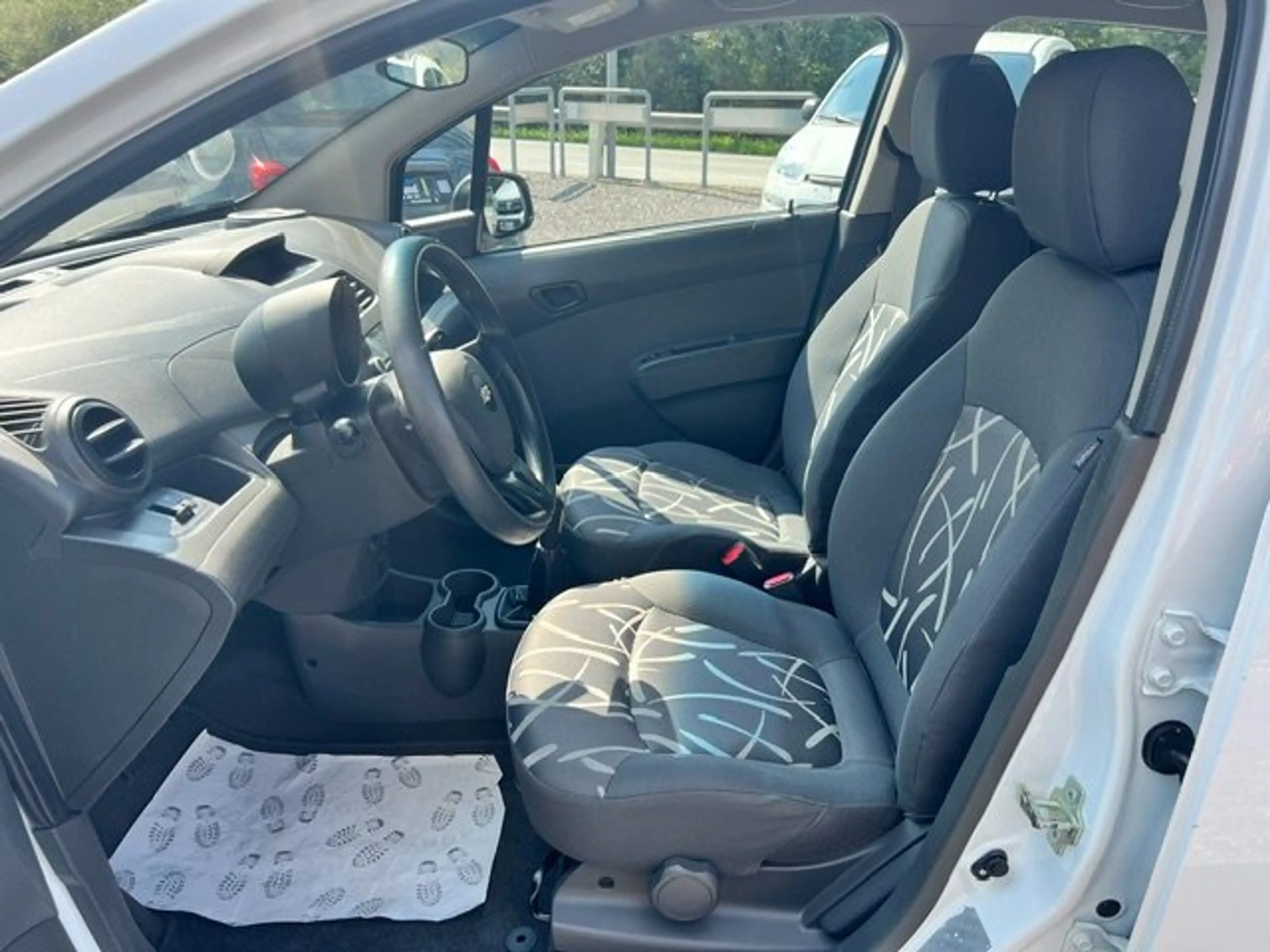 Chevrolet Spark 1,0 LS+ *ERSTBESITZ* nur 43000 km — photo 8