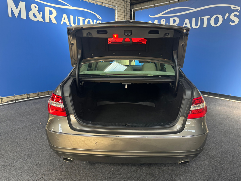 Mercedes-Benz E 350 CGI Elegance Automaat — photo 11