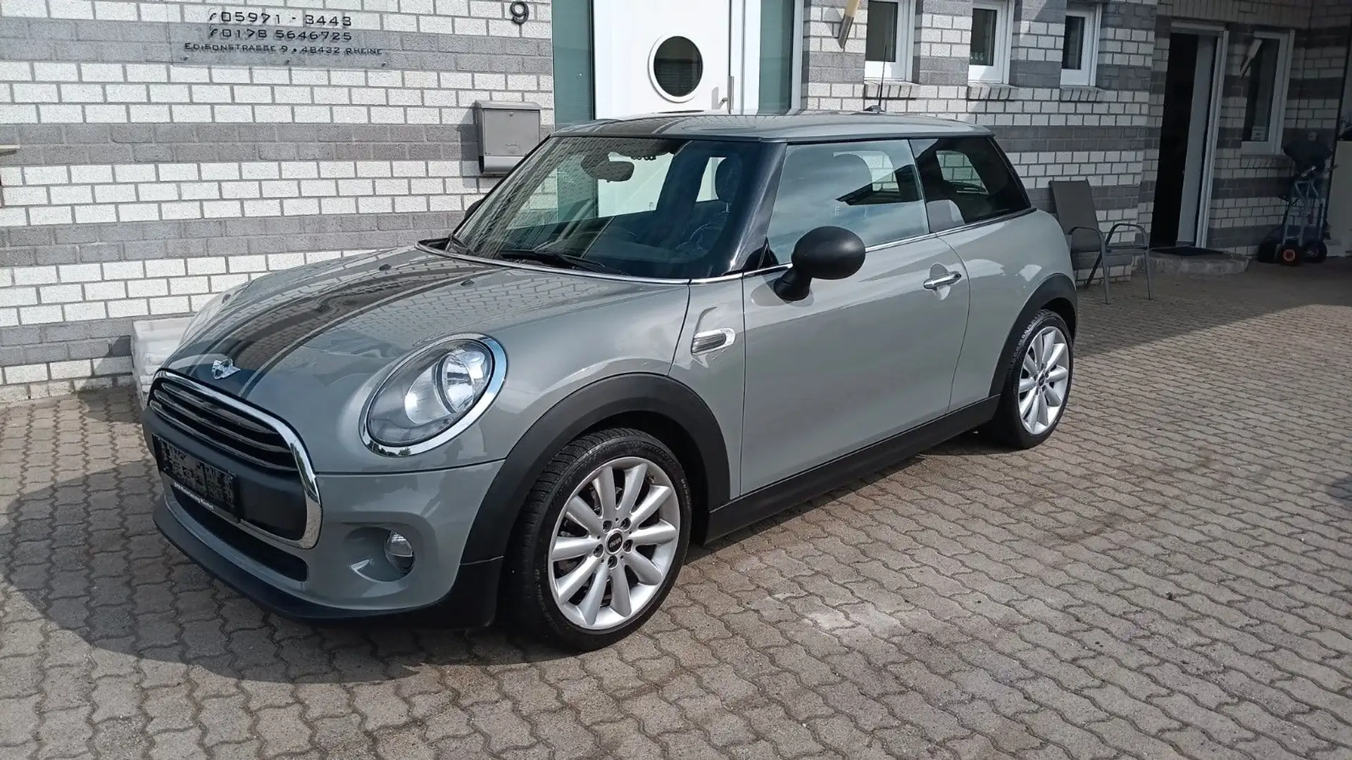 MINI One FIRST Top Ausstattung Alle Inspektionen! Gris - 1