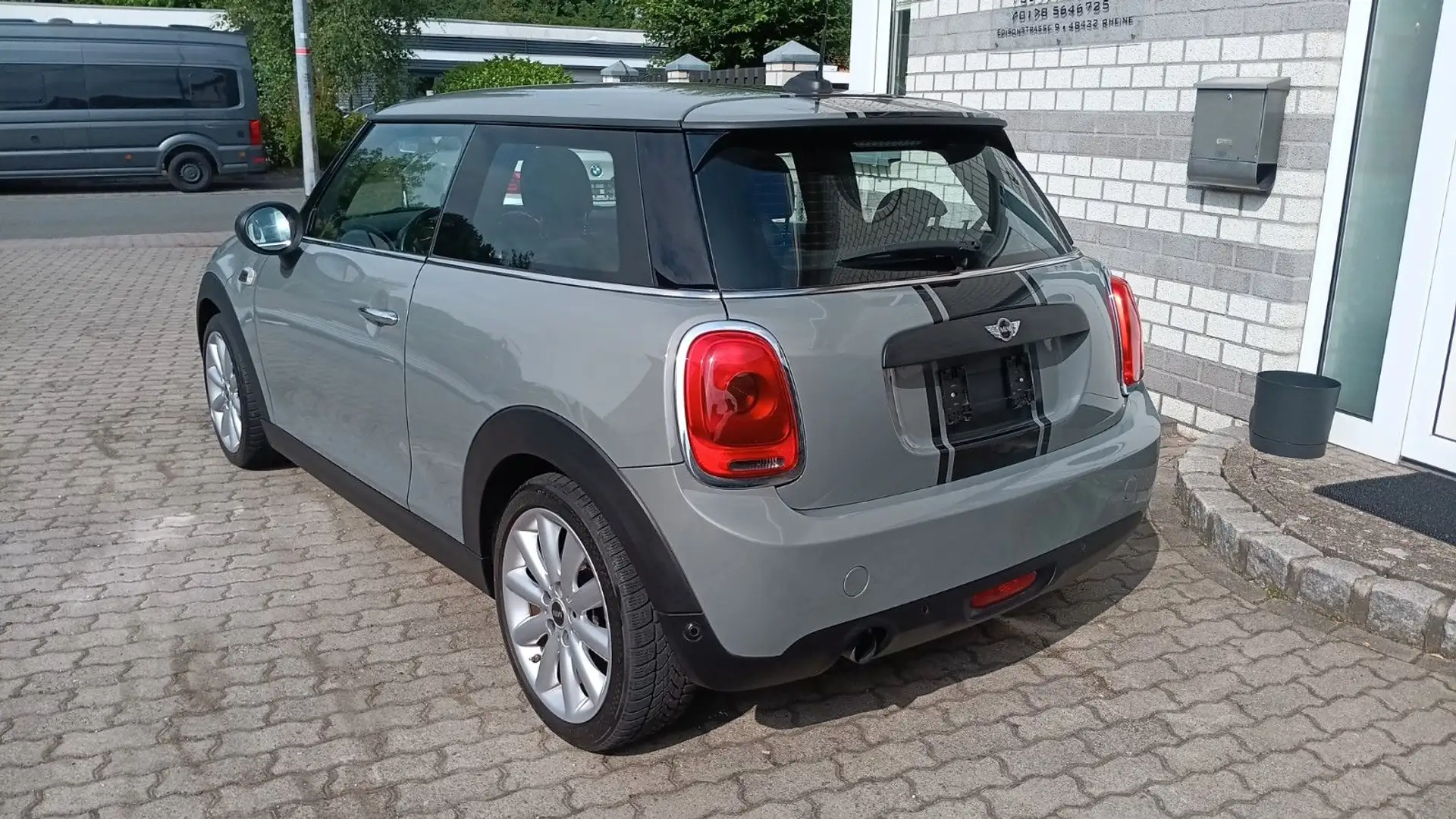 MINI One FIRST Top Ausstattung Alle Inspektionen! Gris - 2