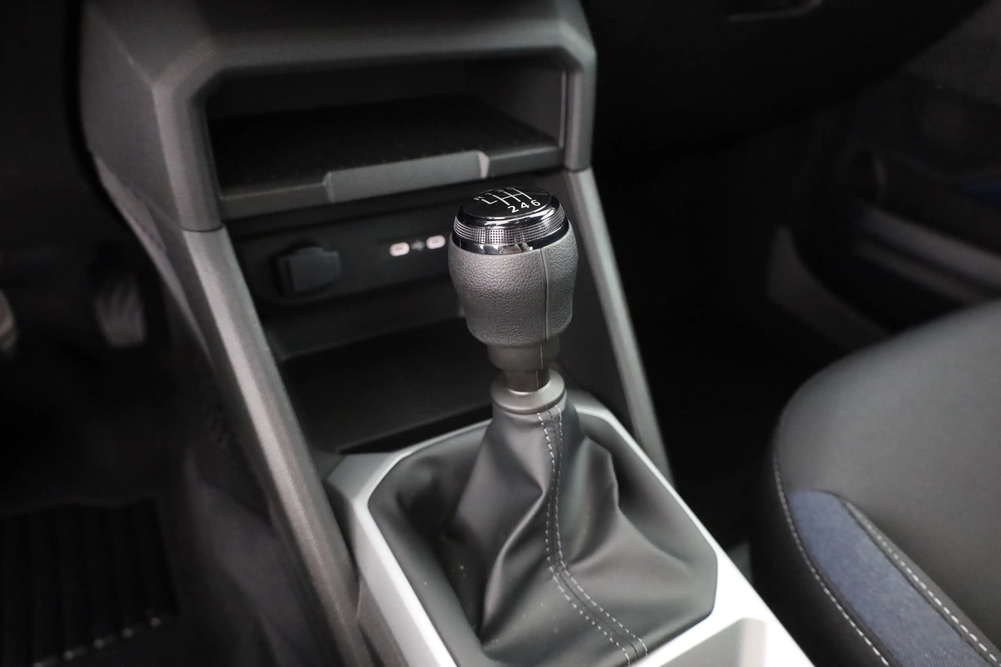 Dacia Bigster Expression 140 mHev LED Kamera Sitzheizung — photo 14