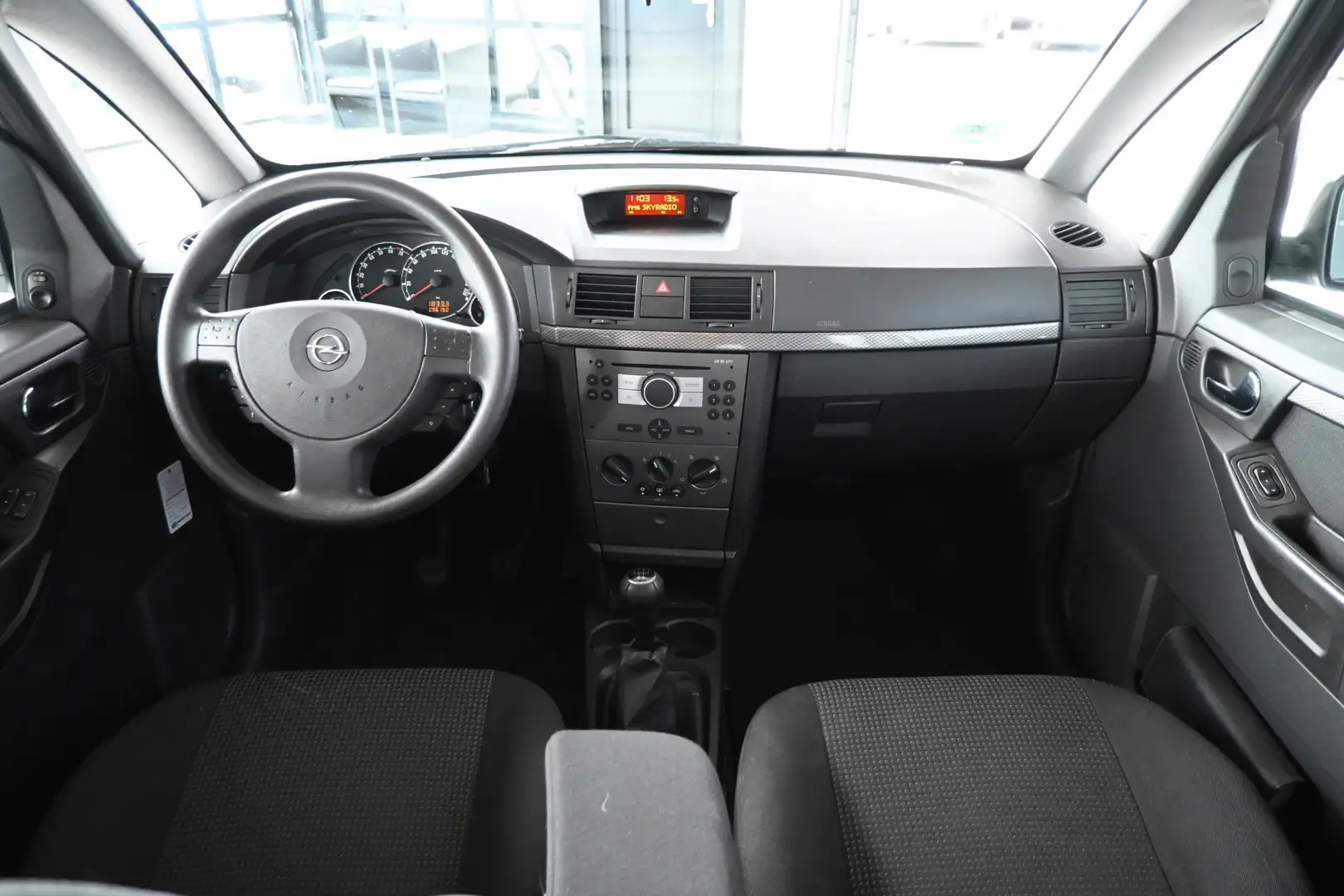 Opel Meriva 1.4-16V Temptation NAP! Airco Cruise Control All i Grijs - 2