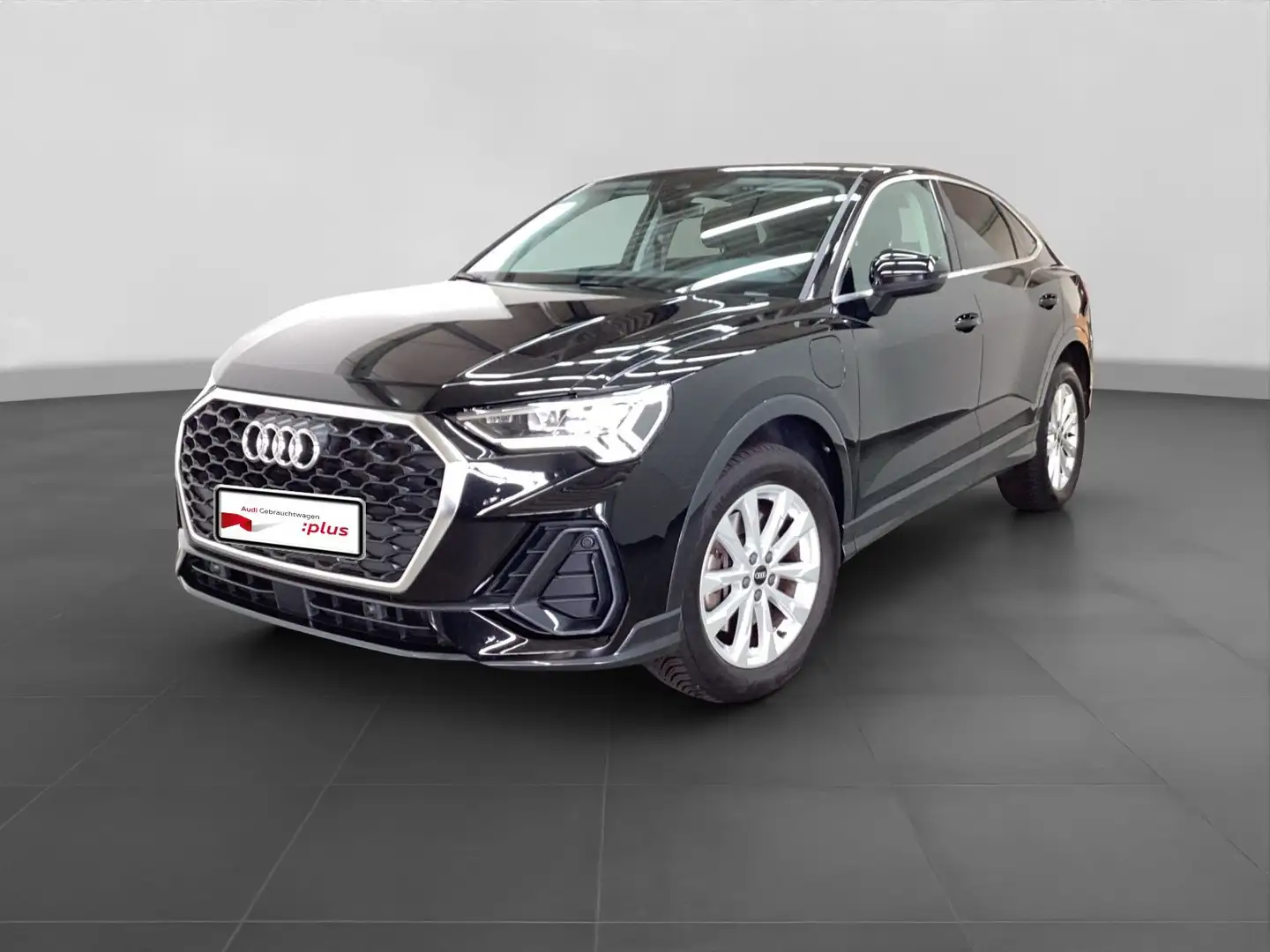 Audi Q3 45 TFSIe LED SITZHZG PRIVAY Schwarz - 2