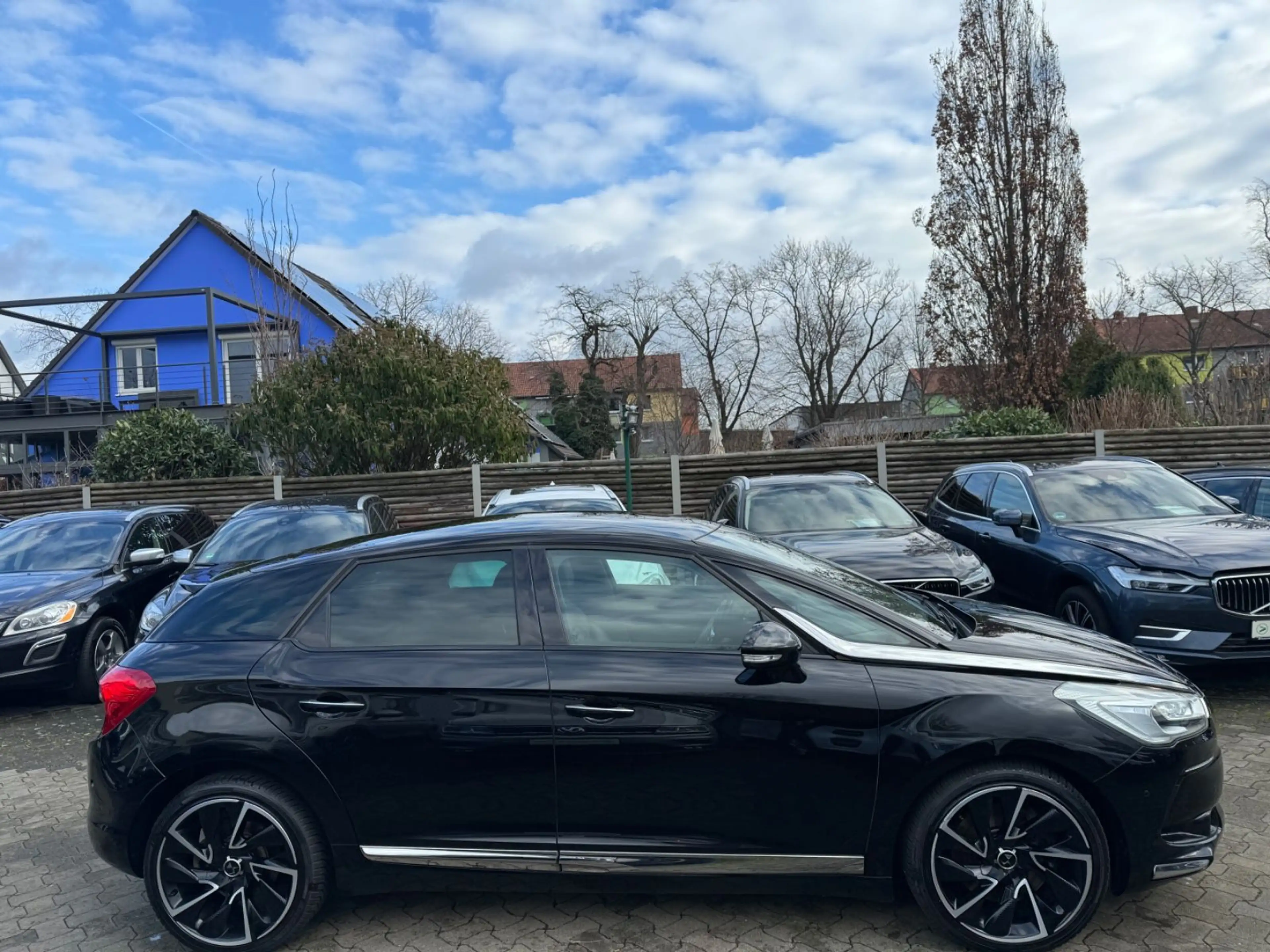 DS Automobiles DS 5 — photo 8