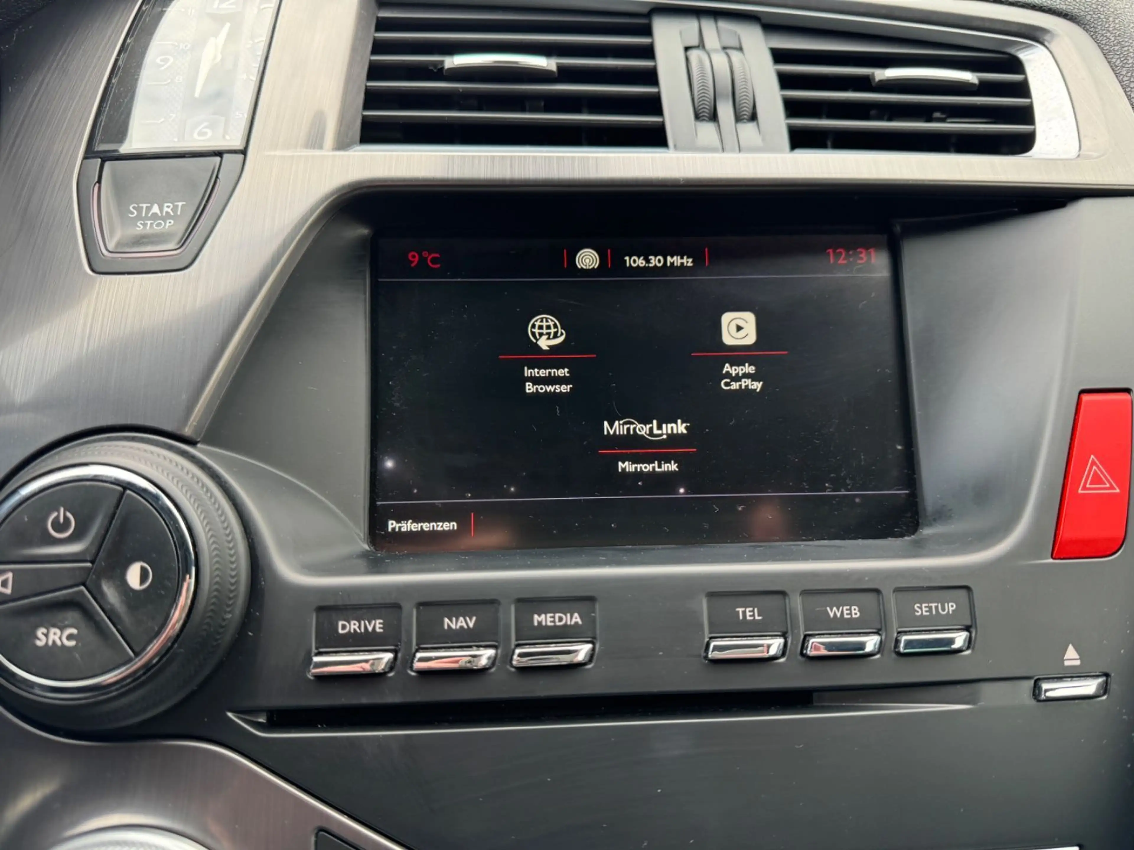 DS Automobiles DS 5 — photo 12