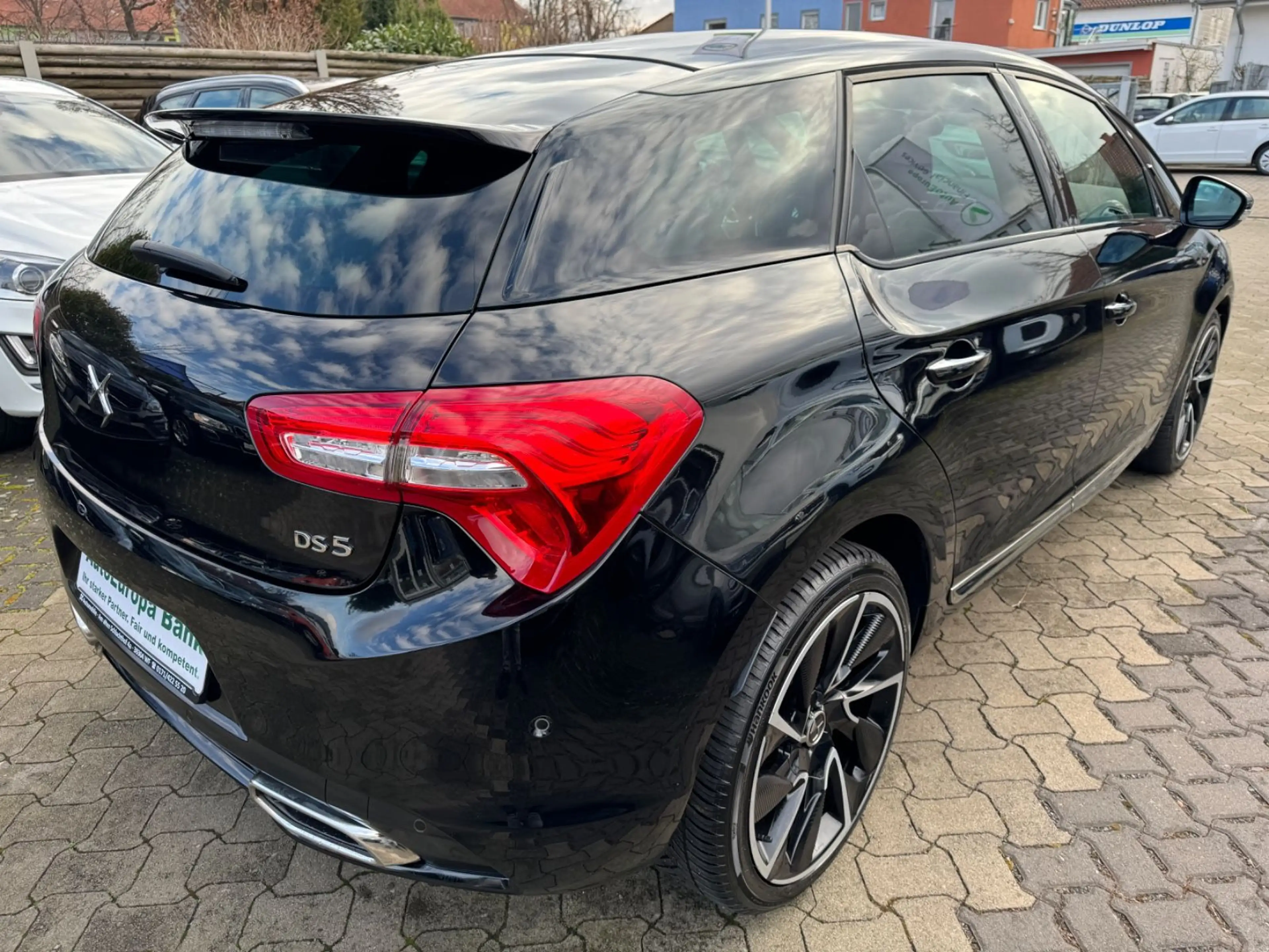 DS Automobiles DS 5 — photo 4