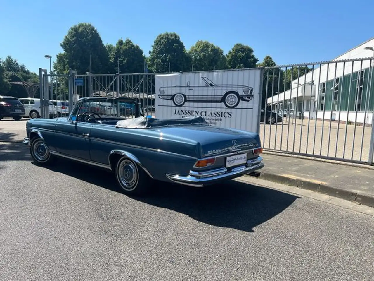 Mercedes-Benz 280 SE 3,5 Flachkühler Cabrio, foto 9