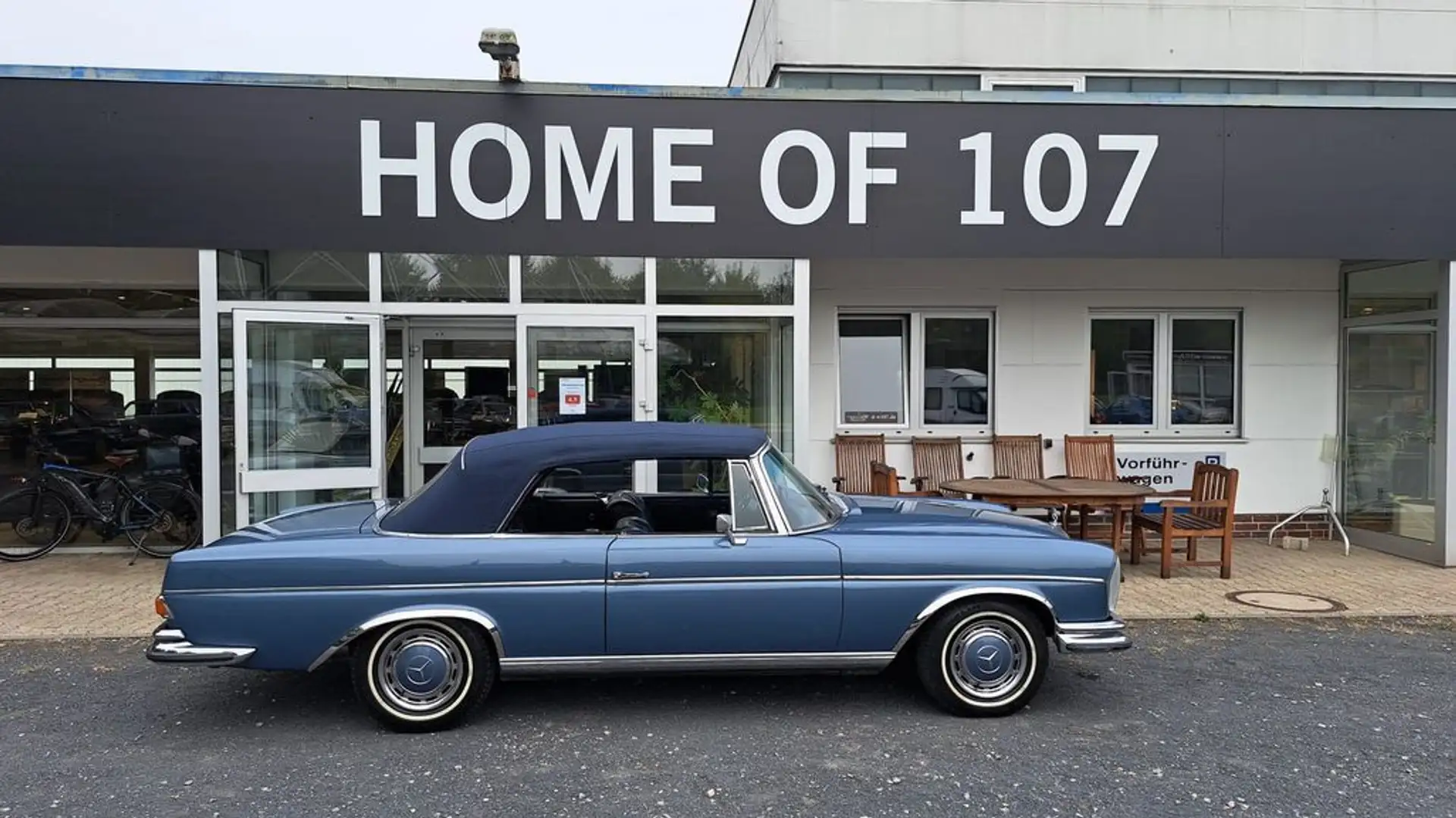 Mercedes-Benz 280 SE 3,5 Flachkühler Cabrio Grau - 1