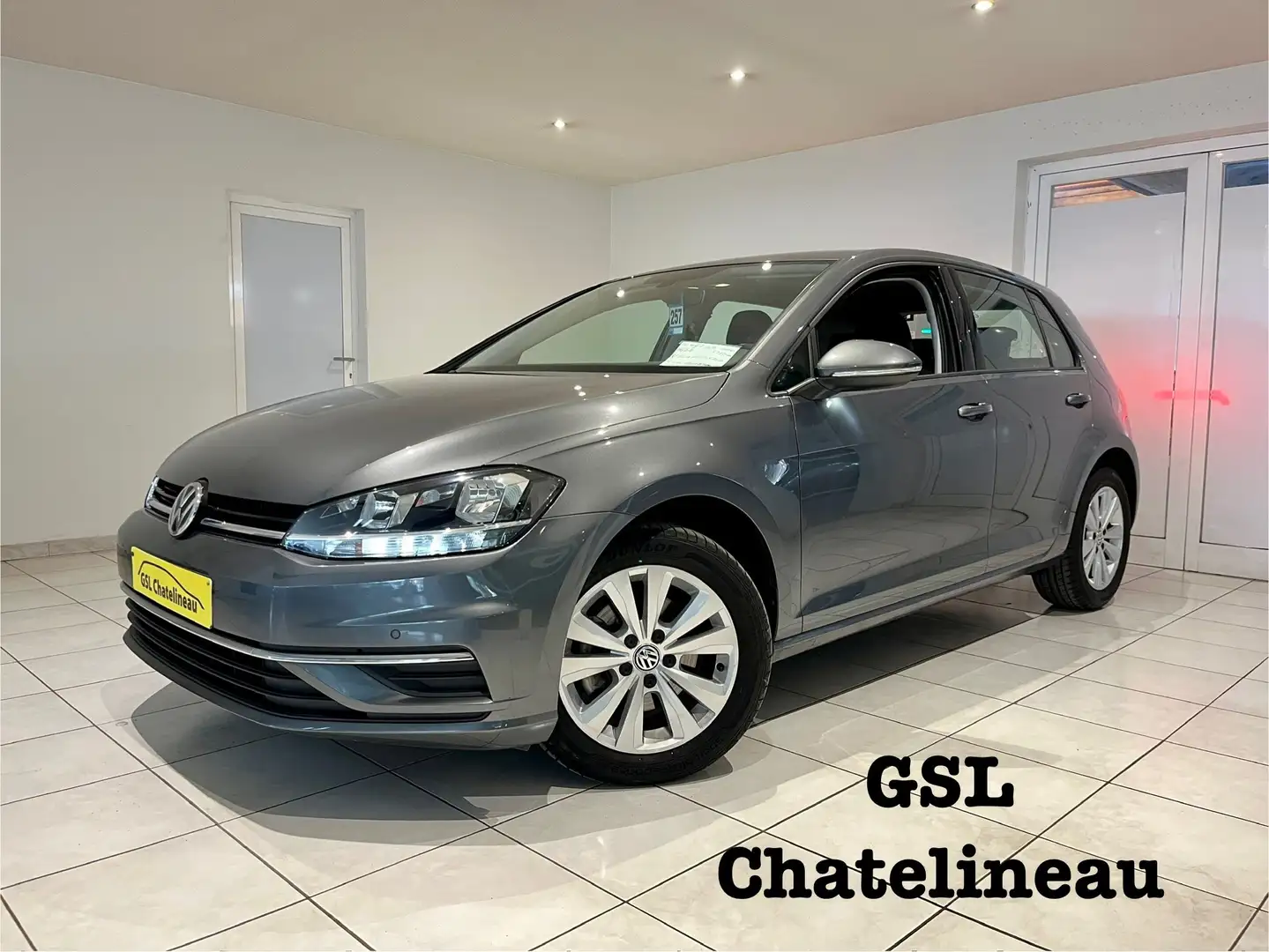Volkswagen Golf 1.6SCRTDi 115cv Comfortline 2020 Navi/Carplay/Cam Gris - 1