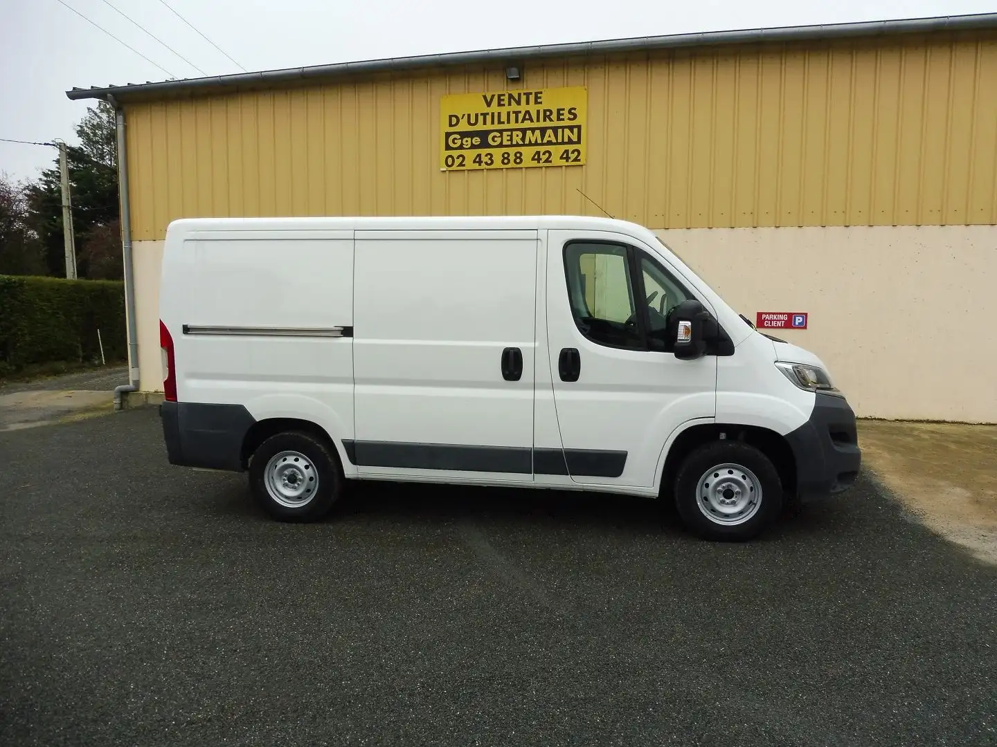 Citroen Jumper 30 L1H1 2.0 BLUEHDI 130 CONFORT - 2