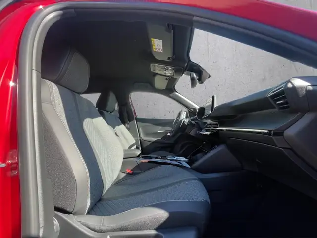 Peugeot 2008 view 13