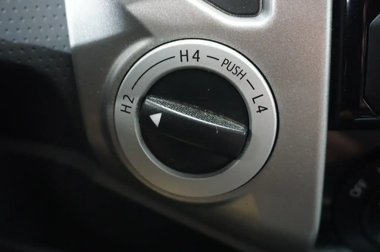 Toyota Tacoma снимка Toyota Tacoma