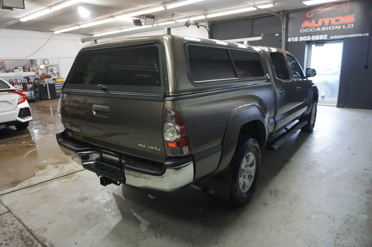 Toyota Tacoma снимка Toyota Tacoma