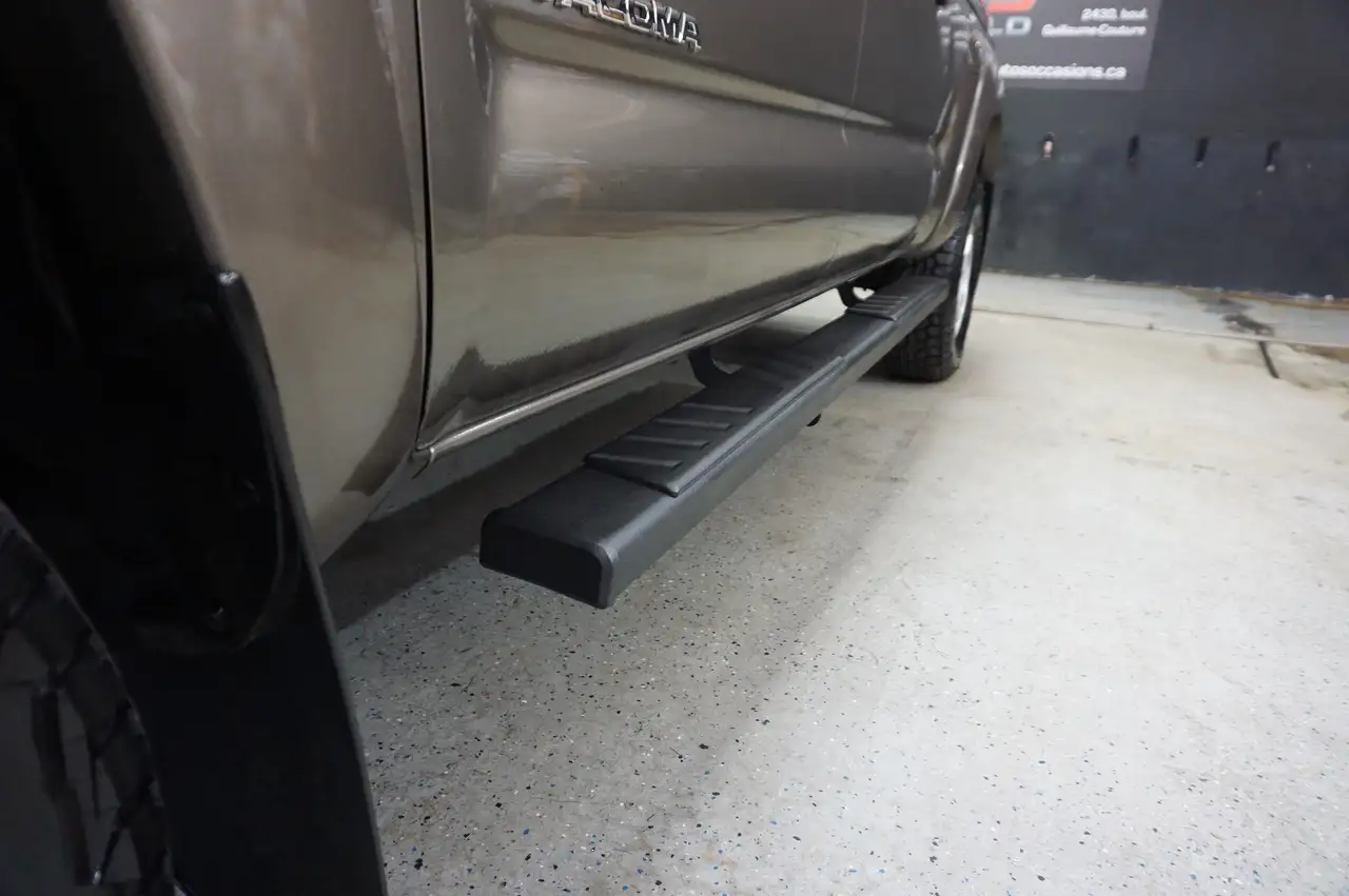 Toyota Tacoma снимка Toyota Tacoma