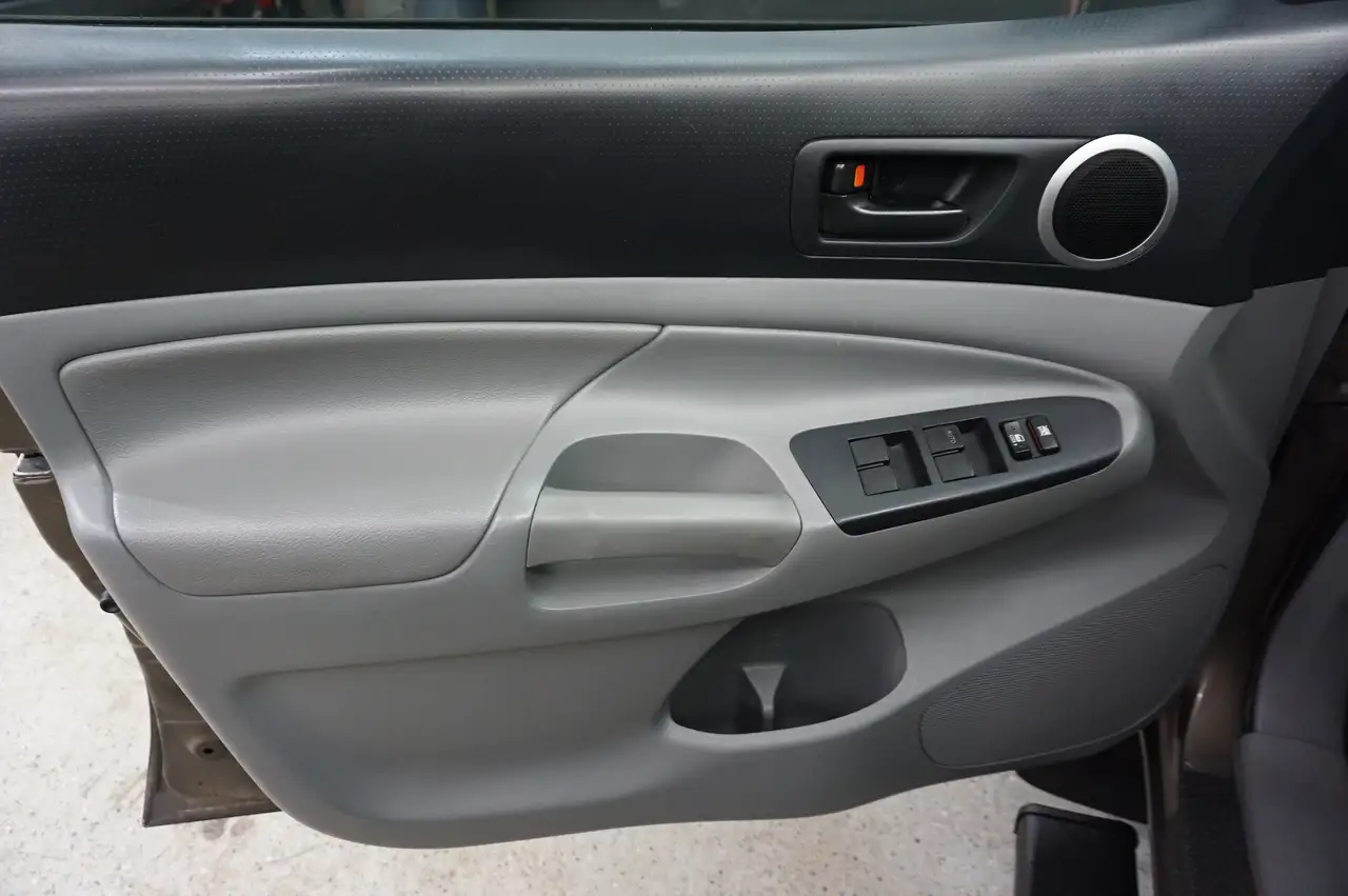 Toyota Tacoma снимка Toyota Tacoma