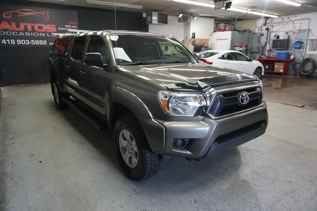Toyota Tacoma снимка Toyota Tacoma