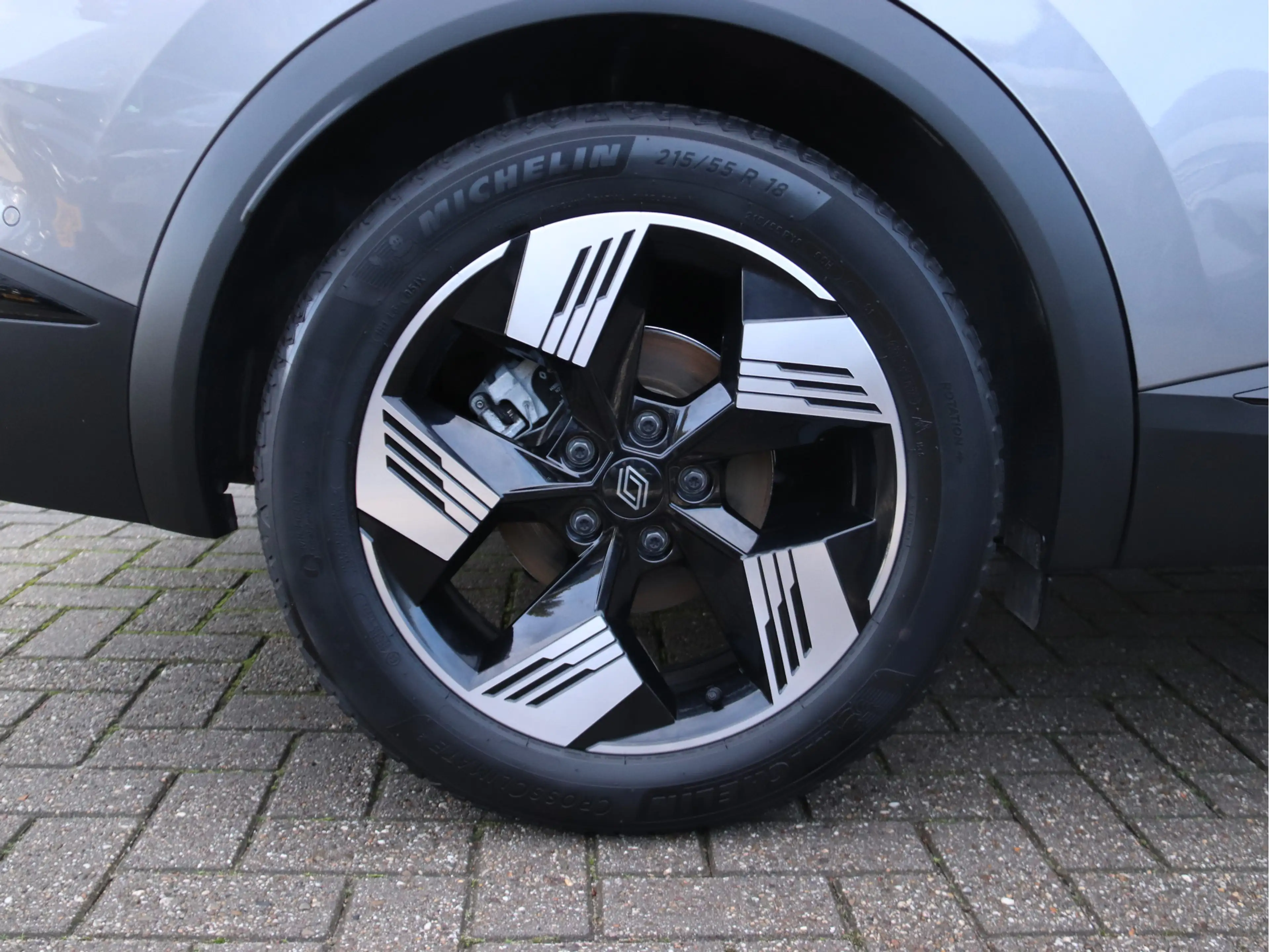 Renault Symbioz 1.8 E-Tech full hybrid 160 esprit Alpine PANORAMA — photo 6