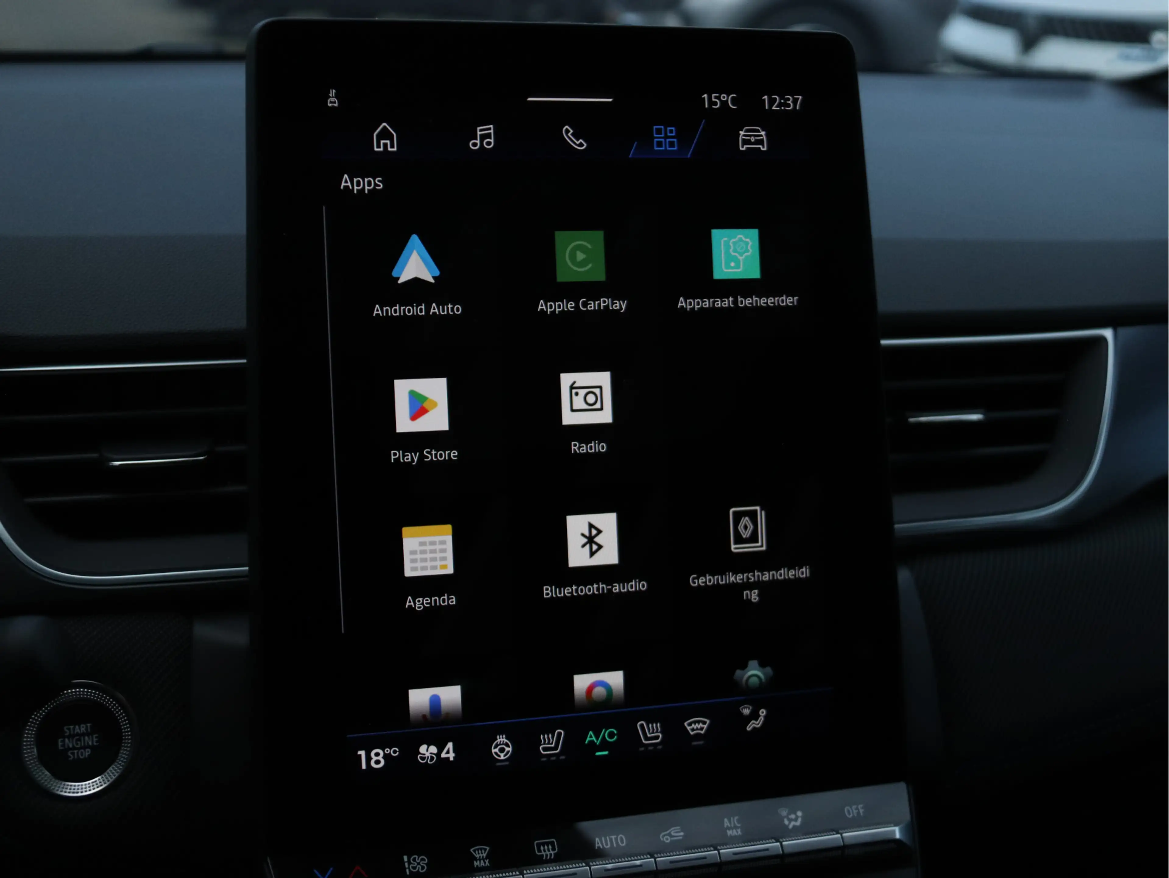 Renault Symbioz 1.8 E-Tech full hybrid 160 esprit Alpine PANORAMA — photo 17