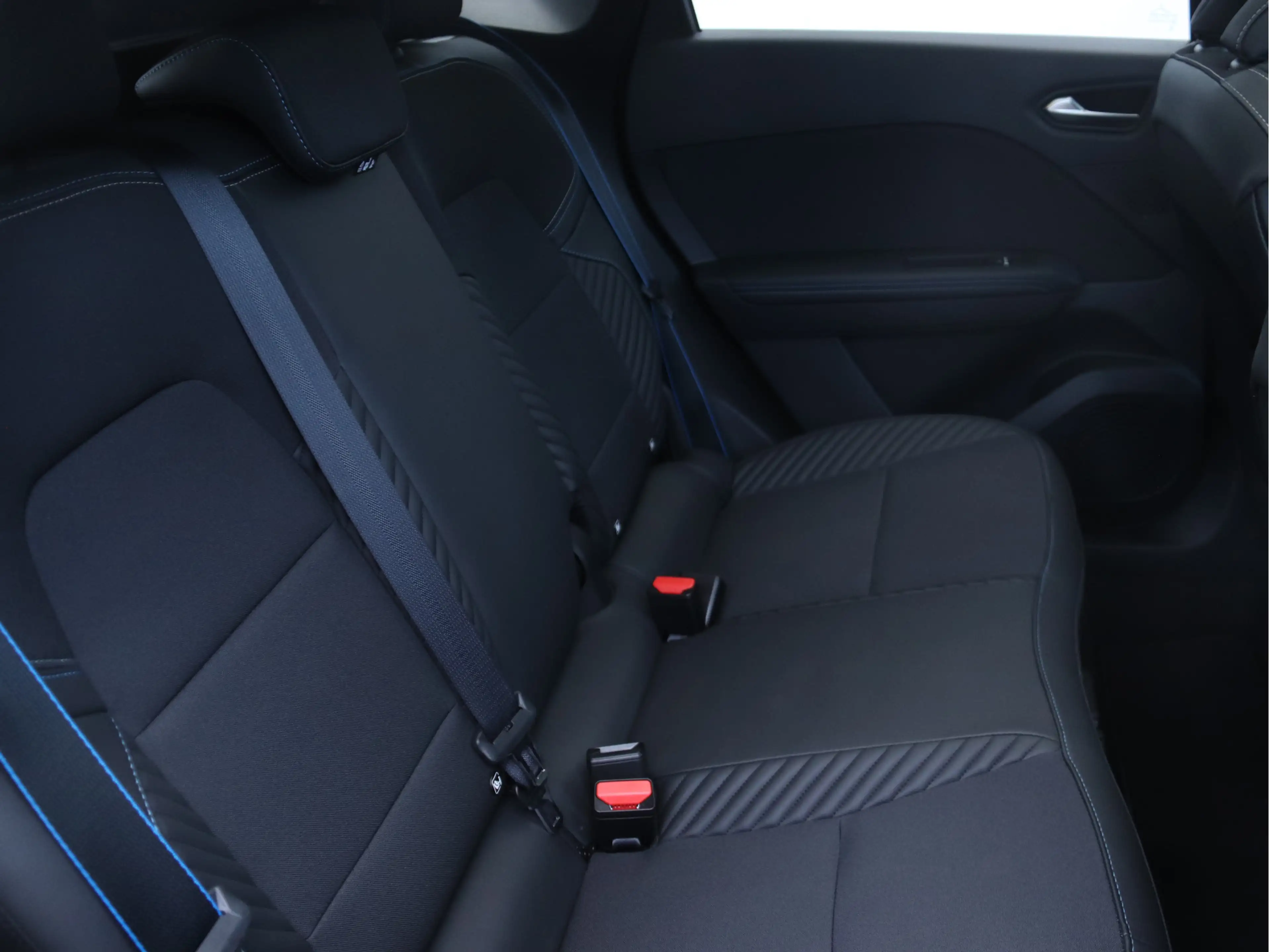 Renault Symbioz 1.8 E-Tech full hybrid 160 esprit Alpine PANORAMA — photo 9