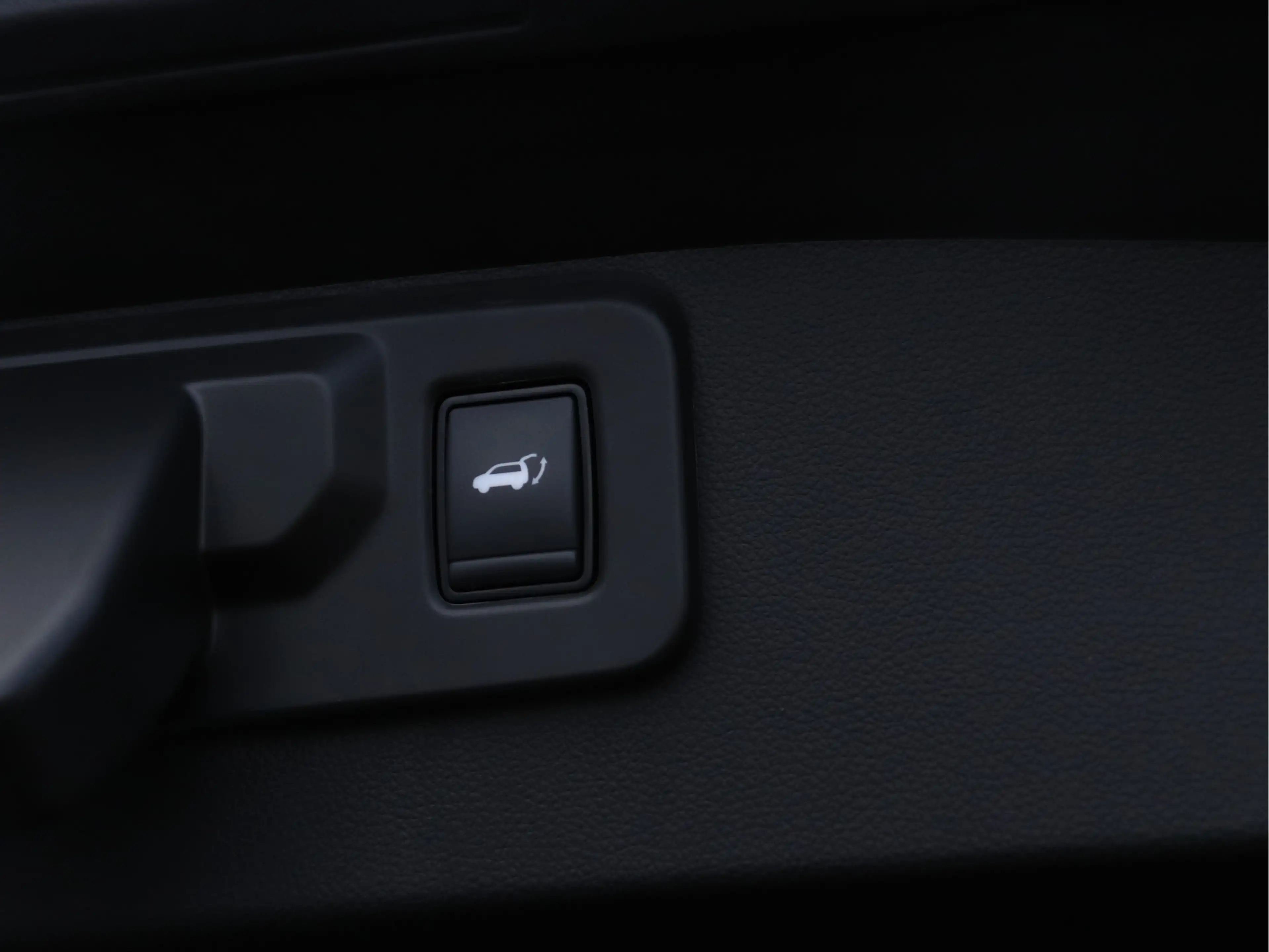 Renault Symbioz 1.8 E-Tech full hybrid 160 esprit Alpine PANORAMA — photo 10
