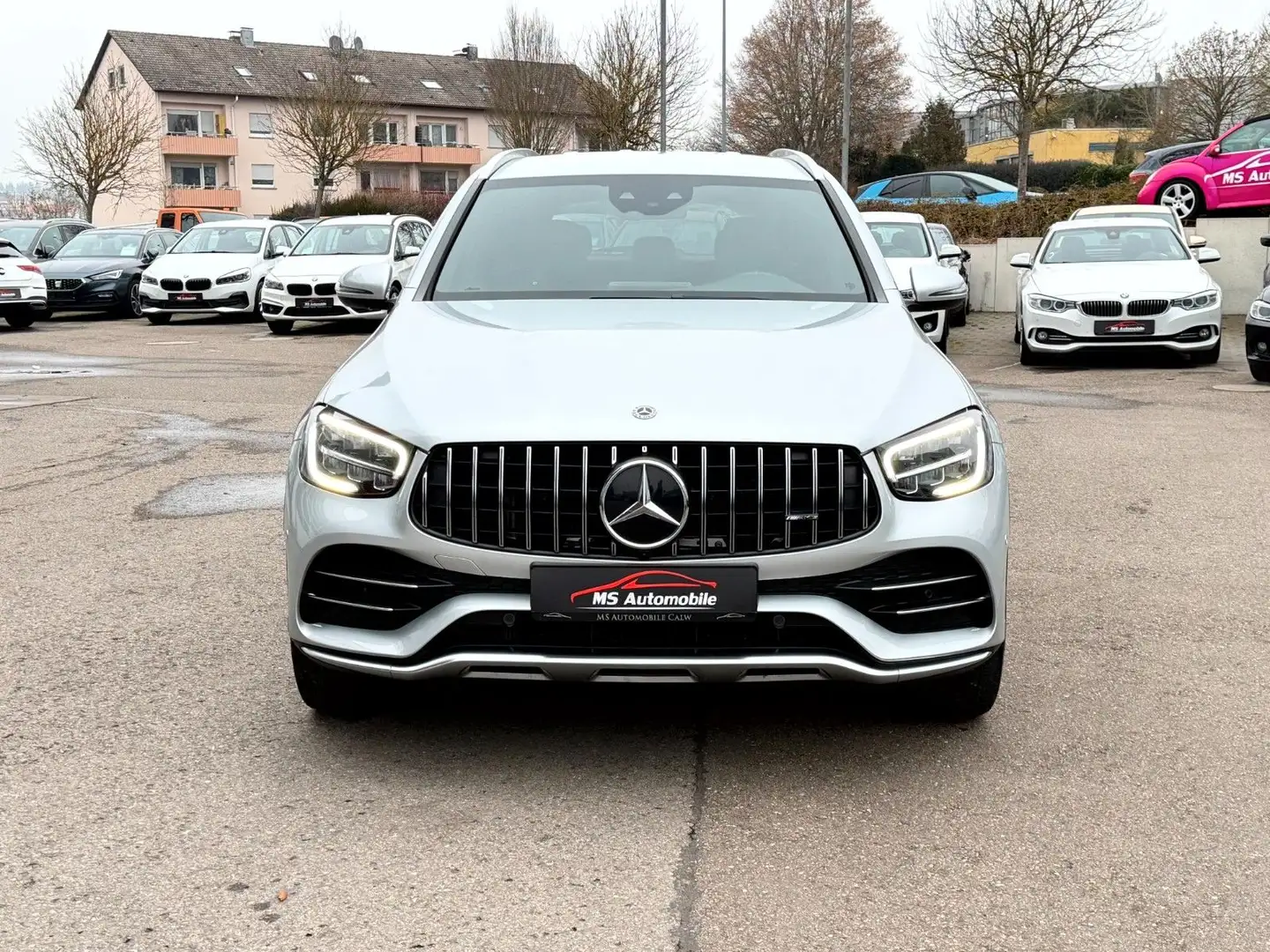 Mercedes-Benz GLC 43 AMG 4Matic+ Sportabgas_Navi_Keyles_Kamera Silber - 2