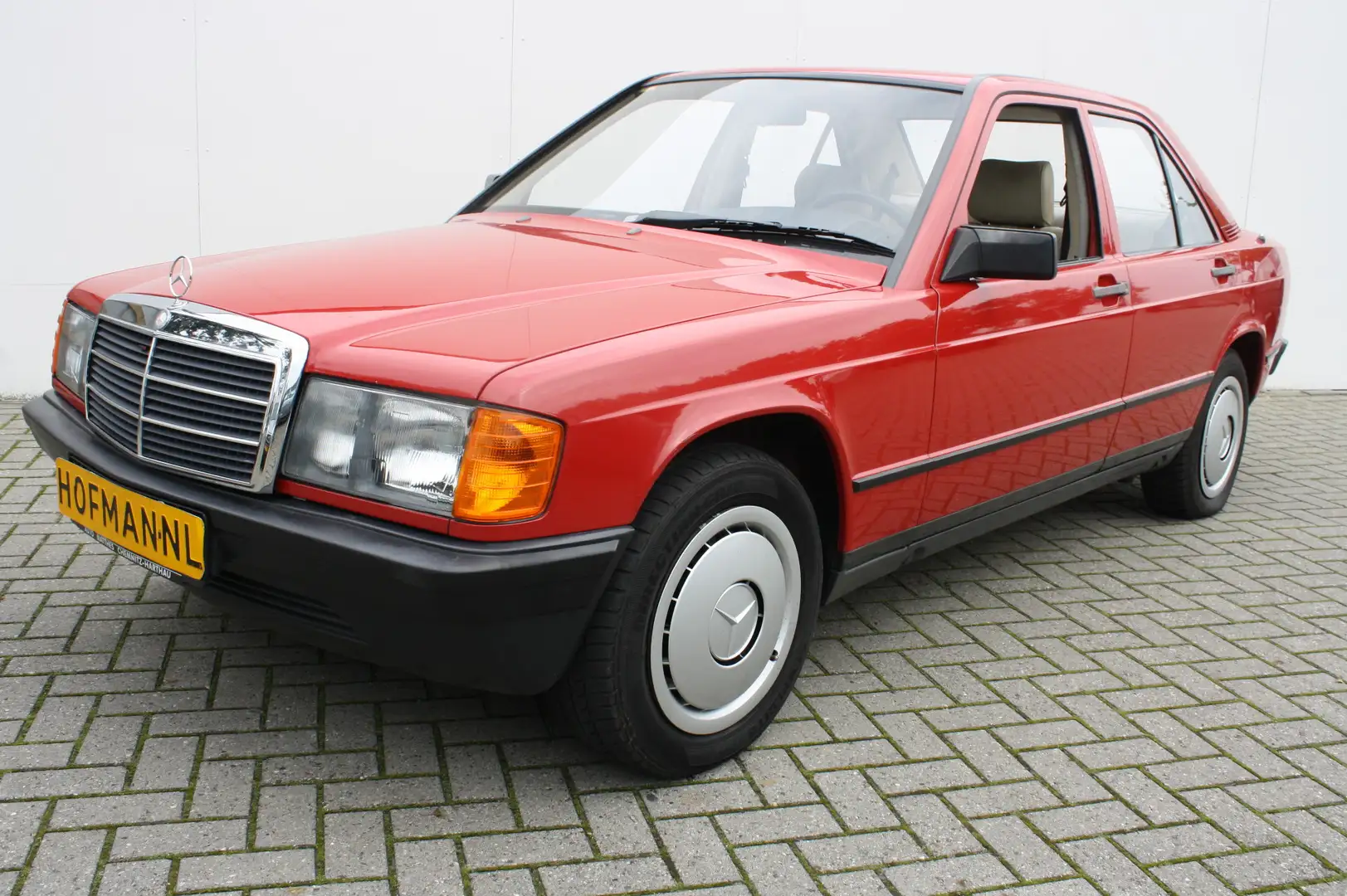 Mercedes-Benz 190 190D 2.5 116000km! Rood - 1