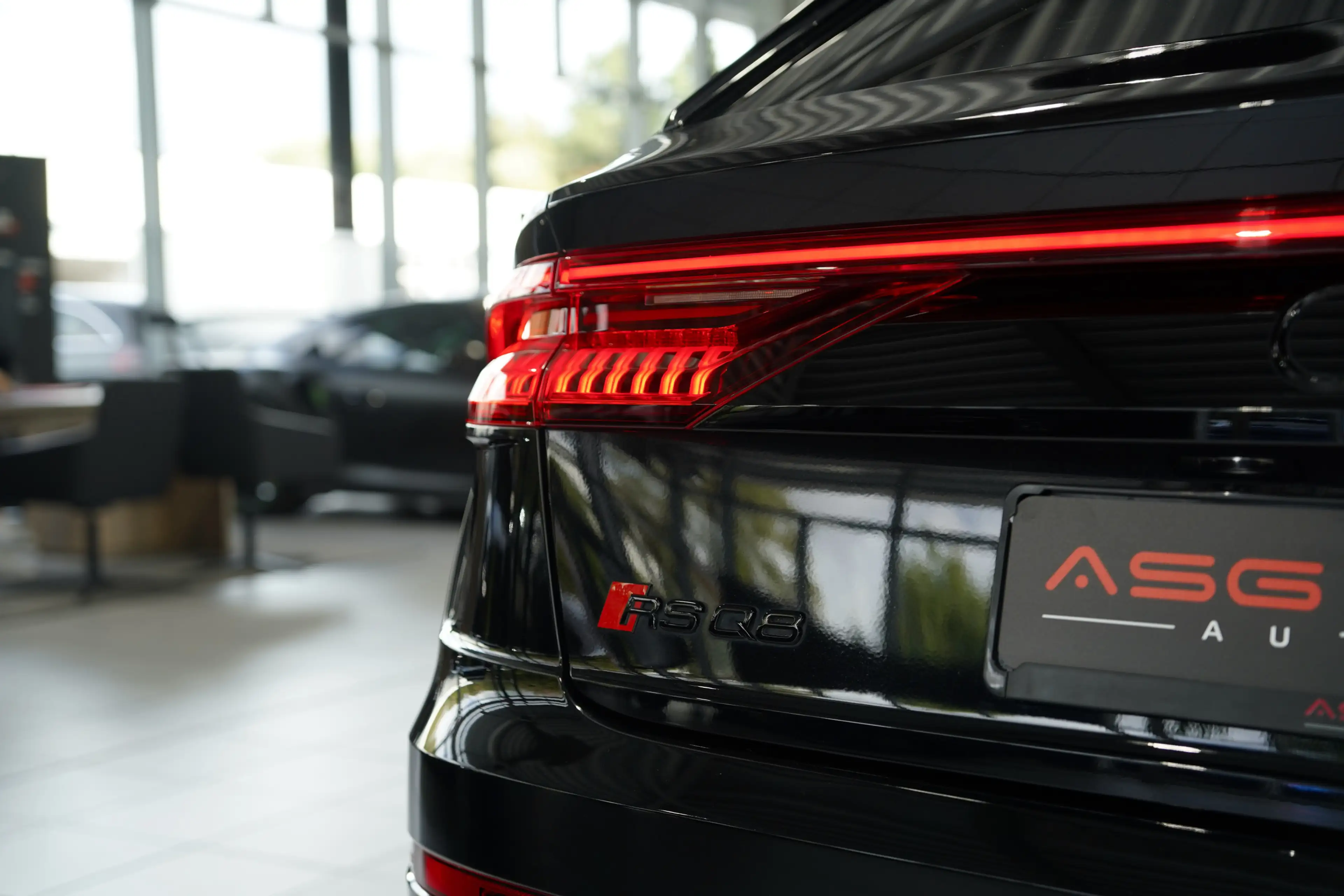 Audi RS Q8 q. *23Zoll *Keramik *Pano *RS-AGA *Dynamik — photo 13