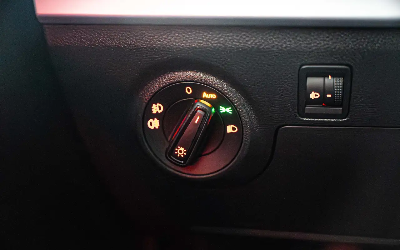 SEAT Ibiza Ibiza 1.0 TSI FR Edition DSG 20
