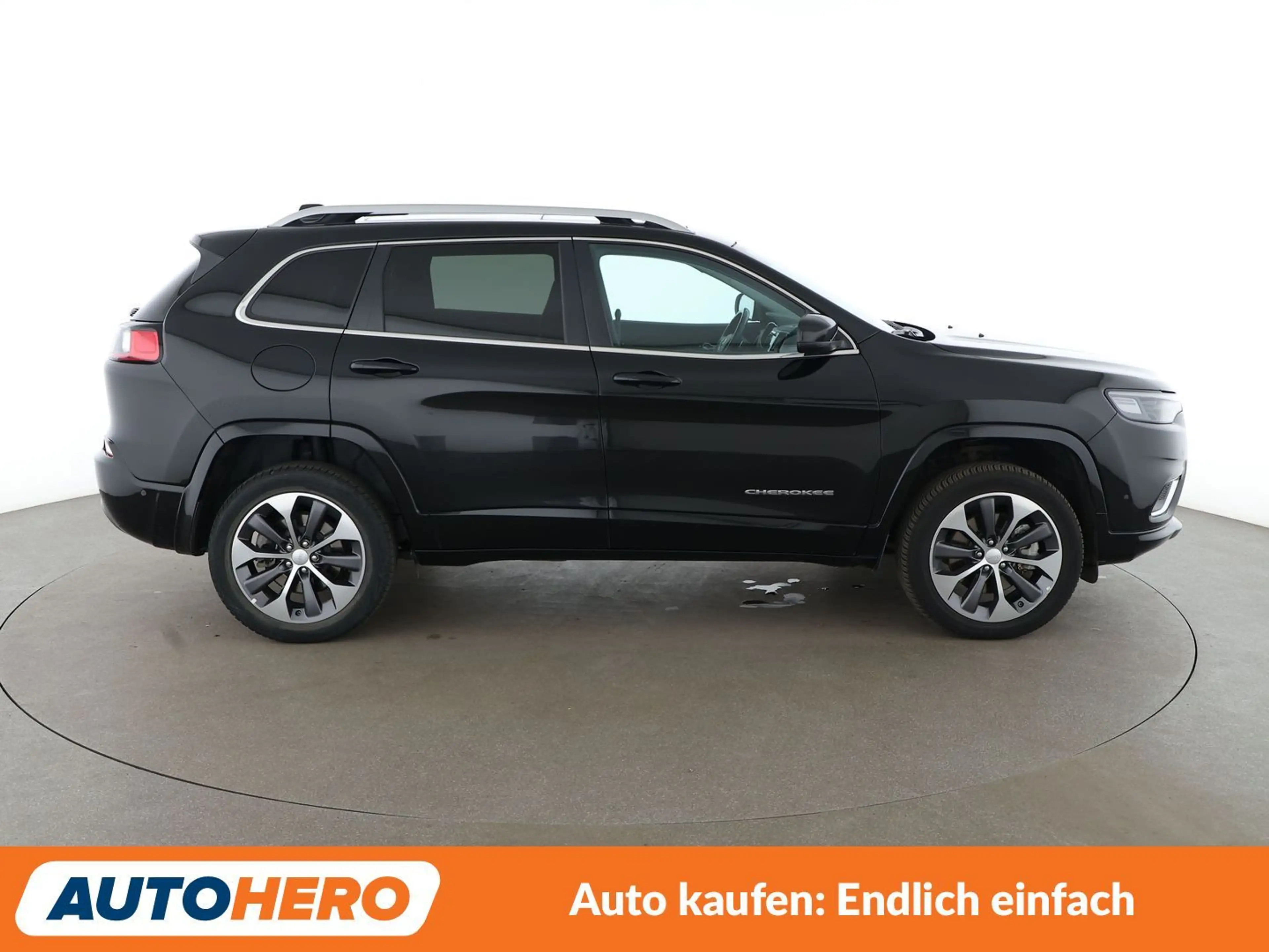 Jeep Cherokee 2.2 M-Jet Overland 4x4 Aut.*NAV*BI-XENON*ACC*CAM* — photo 7