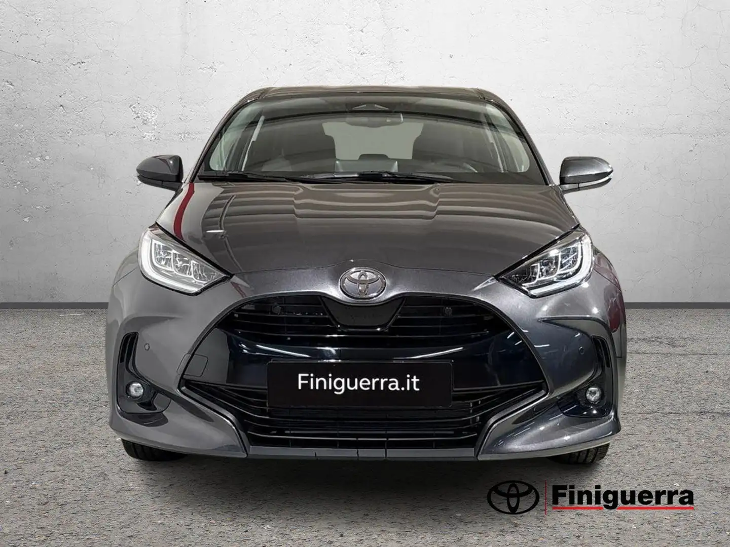 Toyota Yaris 1.5 Hybrid 5 porte Trend Grigio - 1
