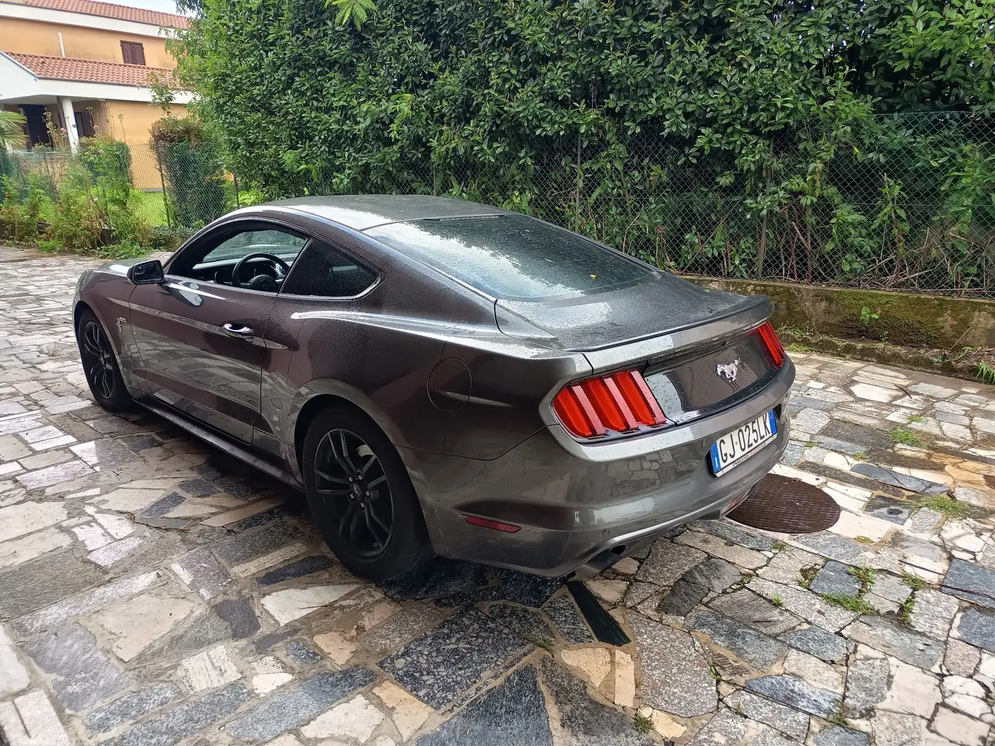 Ford Mustang Fastback 2.3 ecoboost 317cv auto - 1